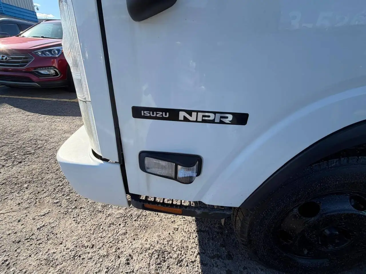 Isuzu NPR fotografie Isuzu NPR