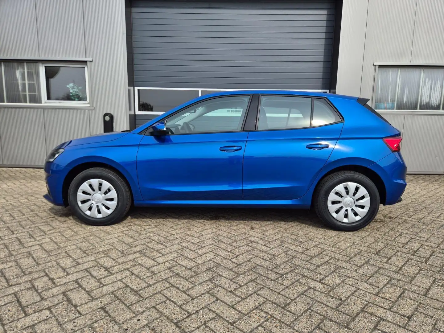 Skoda Fabia 1.0 TSI 95PS Selection 5-türig Rückf.Kamera Par... Blau - 1