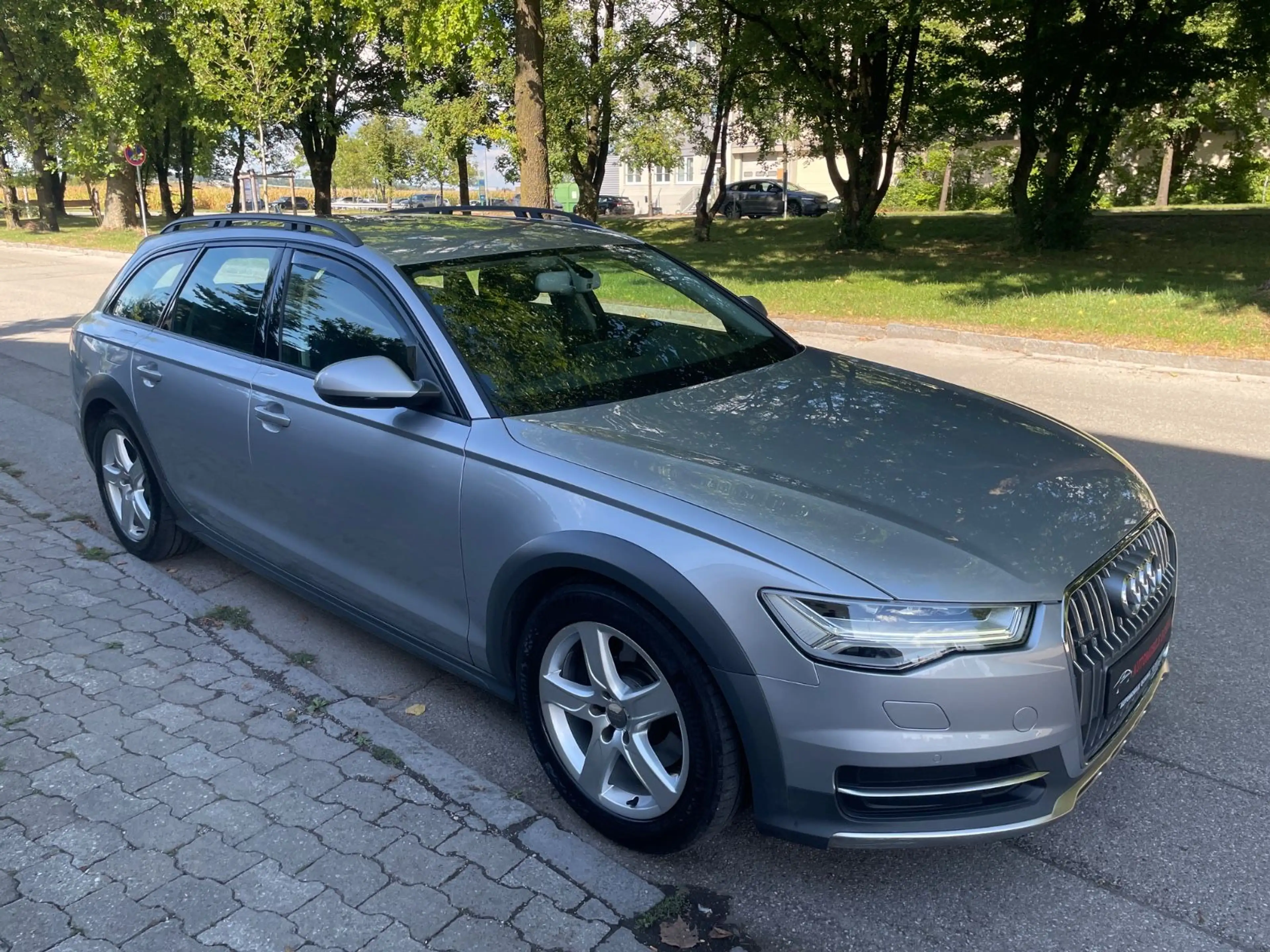 Audi A6 allroad Quattro 3.0 Tdi*Navi*Kam.*Air Suspen* — photo 4