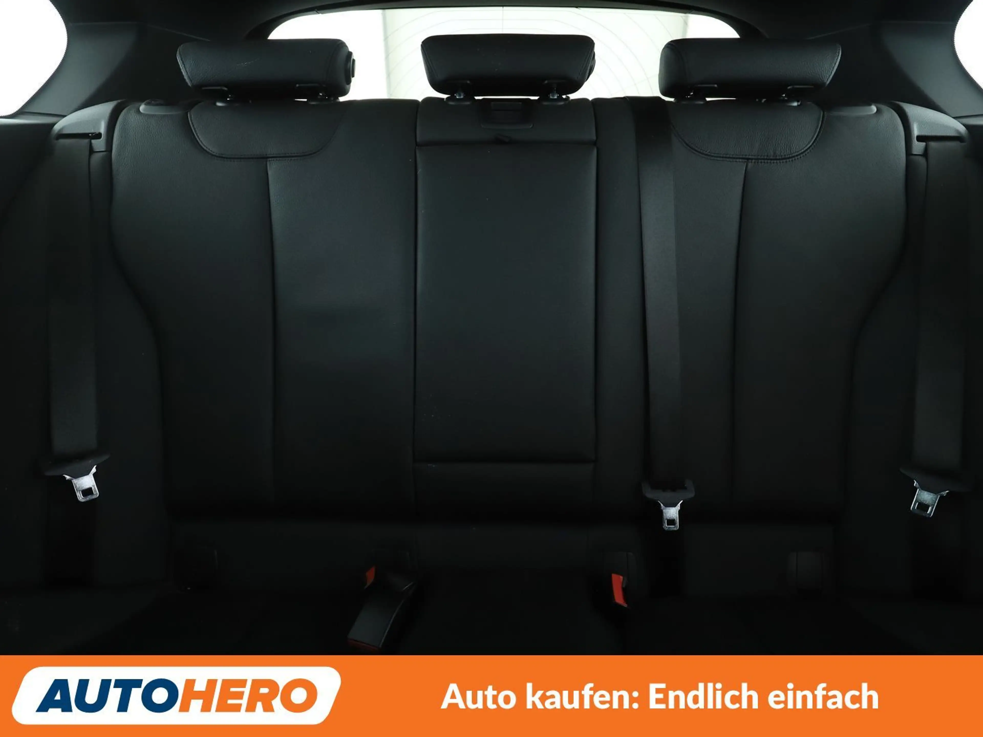 BMW 140 M140i xDrive Special Edition Aut.*NAVI*CAM*TEMPO* — photo 15