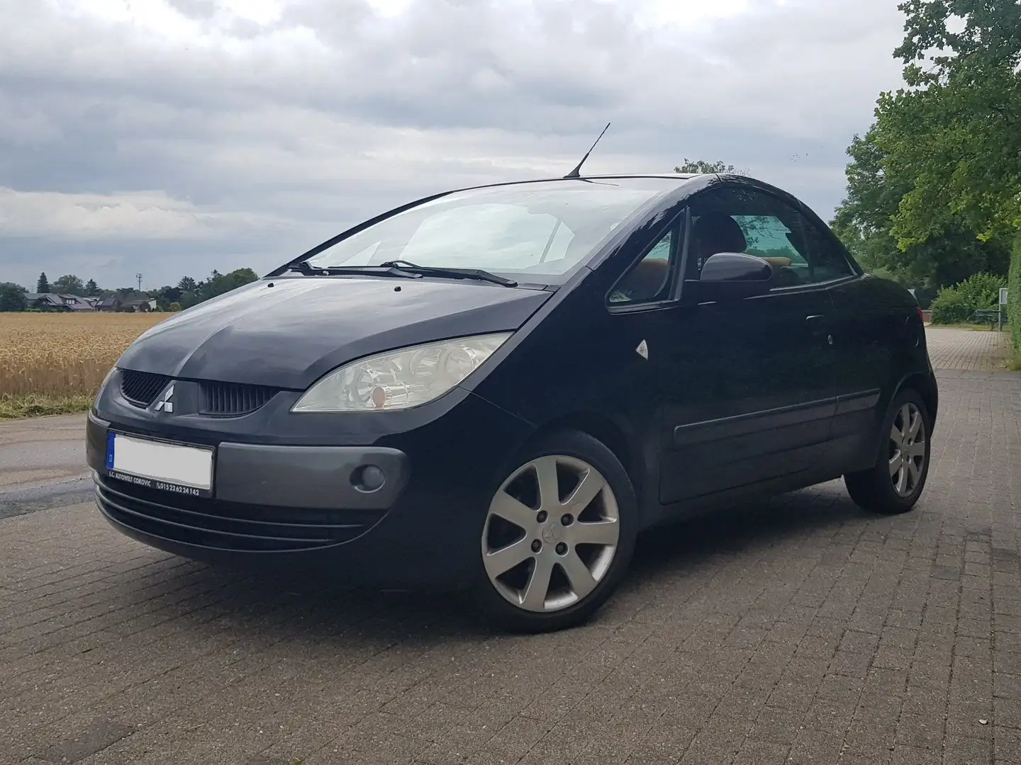 Mitsubishi Colt Colt CZC 1.5 Invite Schwarz - 1