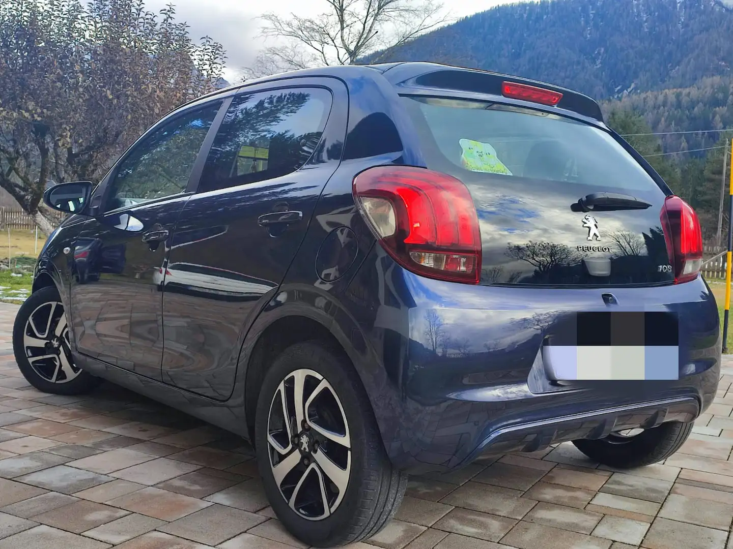 Peugeot 108 3p 1.2 puretech Allure E6 - 1