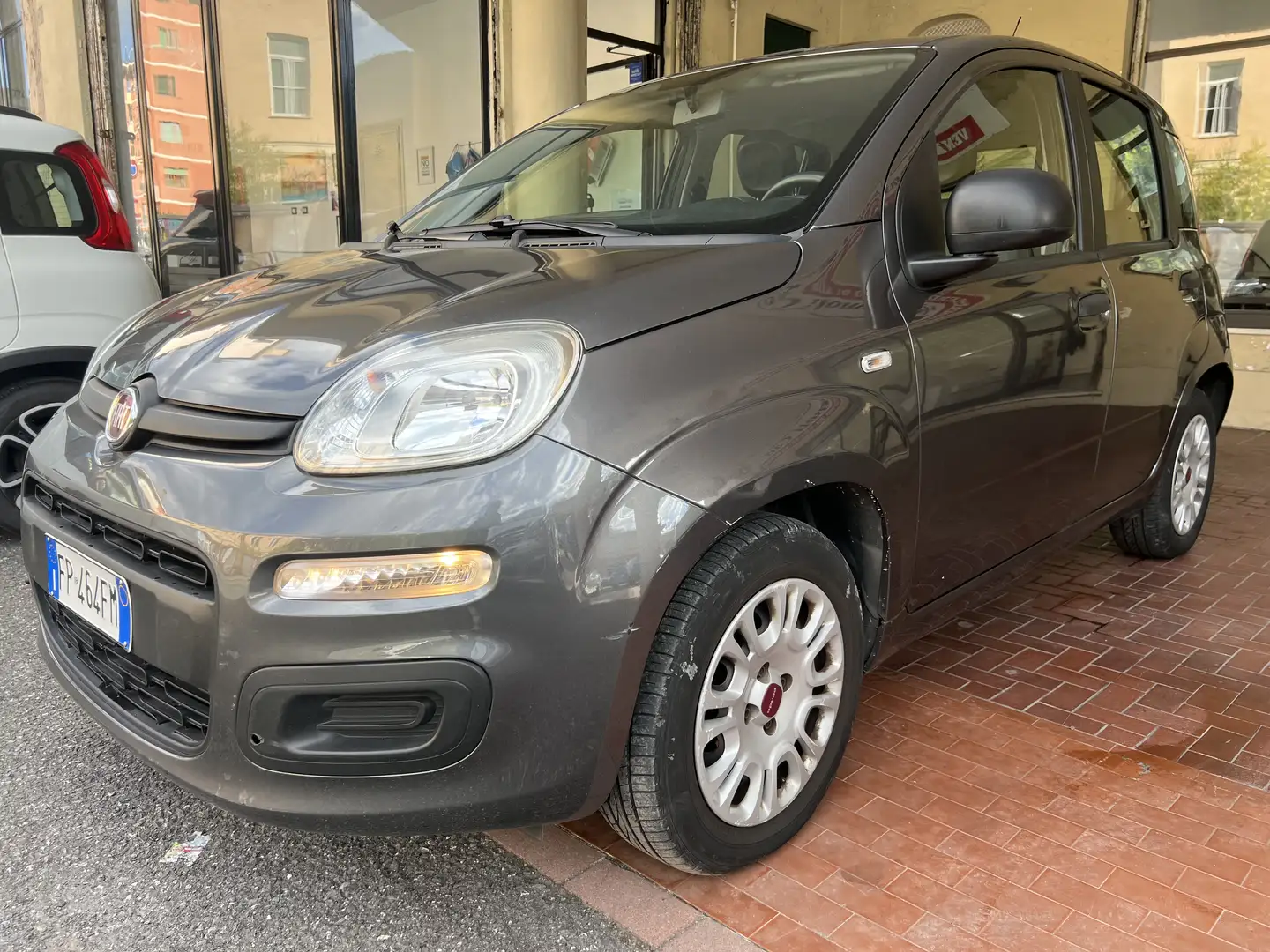 Fiat Panda Panda III 2016 1.2 Easy easypower Gpl 69cv my19 Grigio - 1