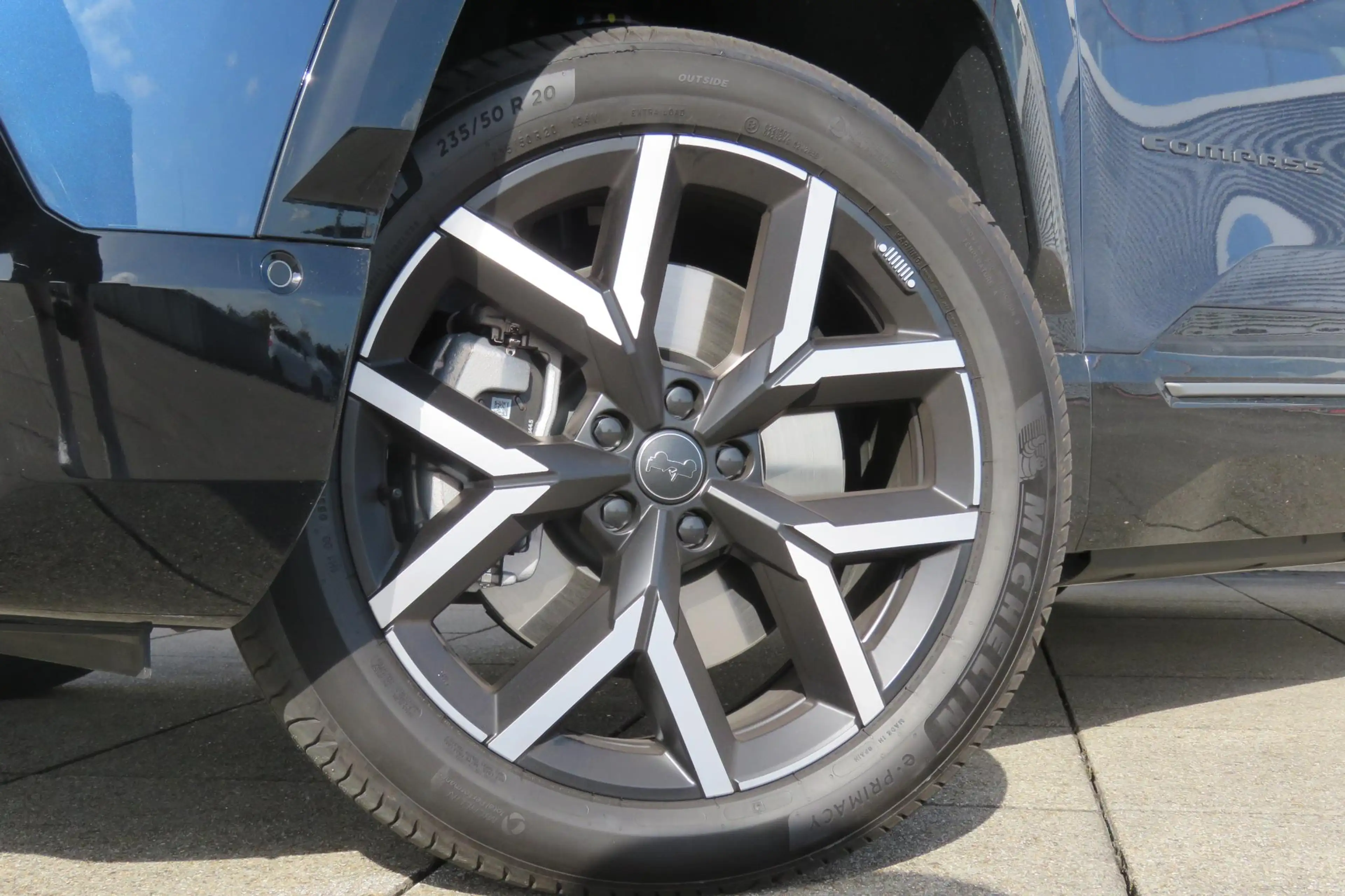 Jeep Compass First Edition 74 kWh | SCM alarm | afneembare trek — photo 4