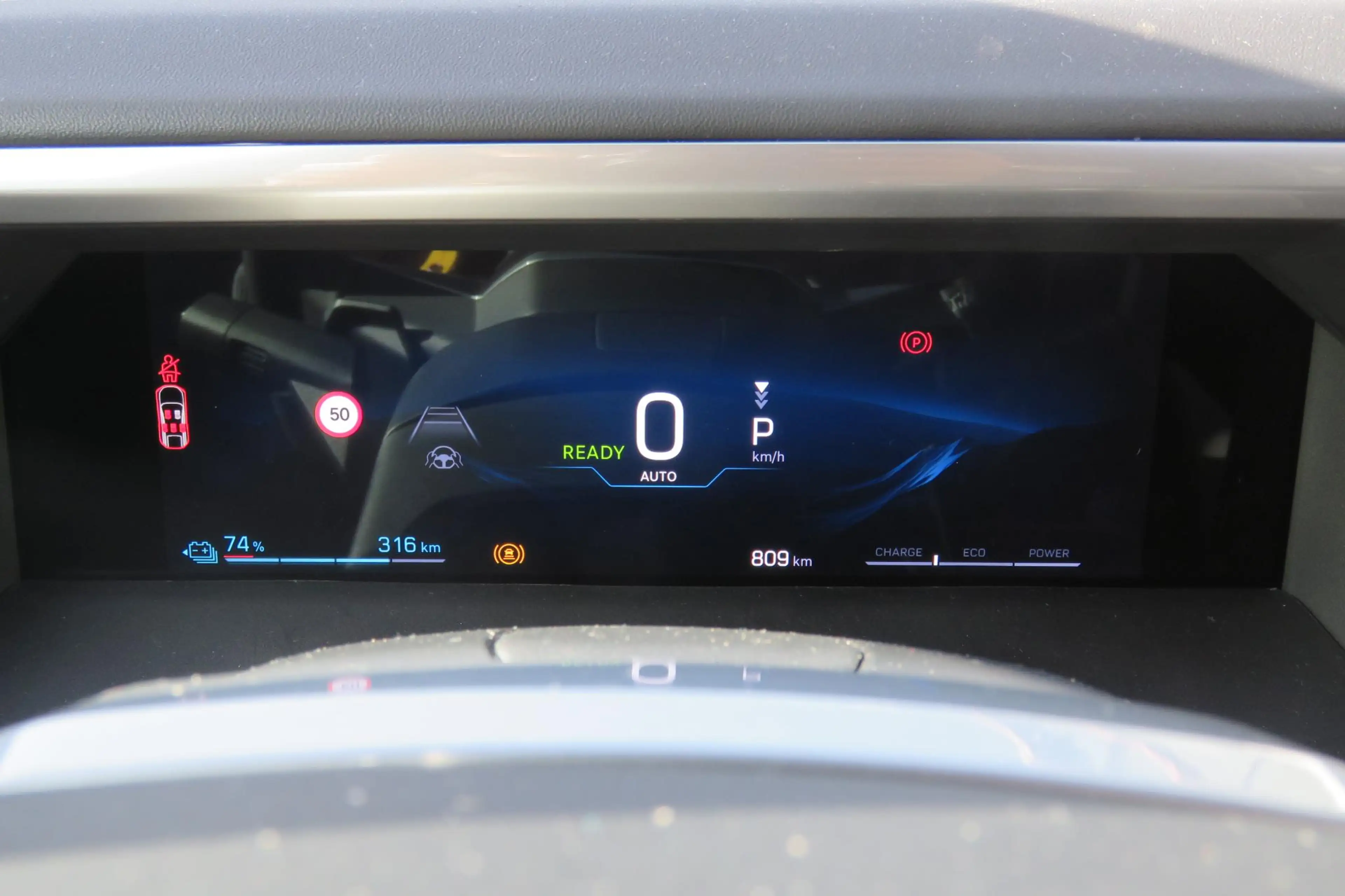 Jeep Compass First Edition 74 kWh | SCM alarm | afneembare trek — photo 14