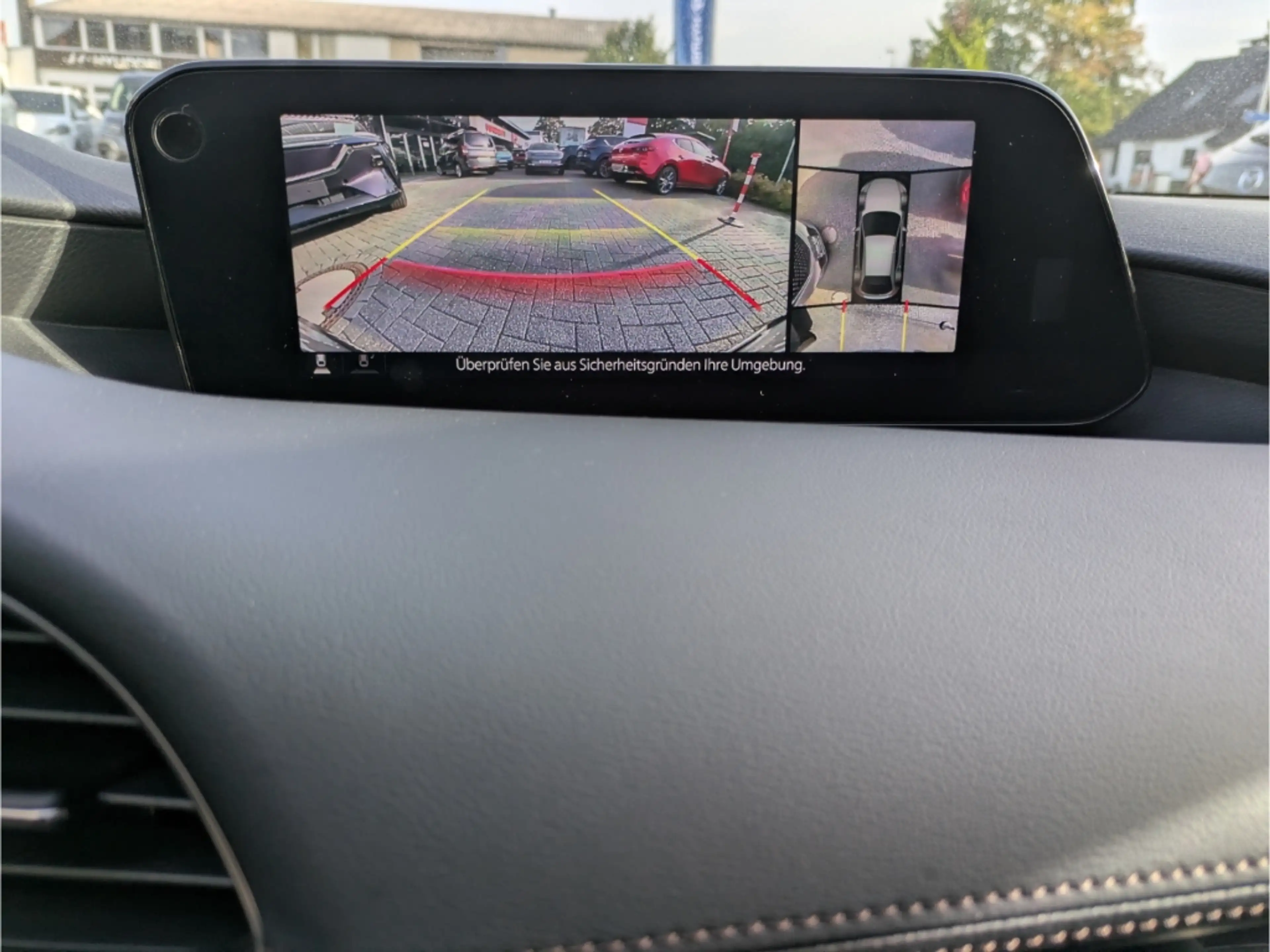 Mazda 3 Selection HUD Navi Bose 360 Kamera LED ACC Apple C — photo 12