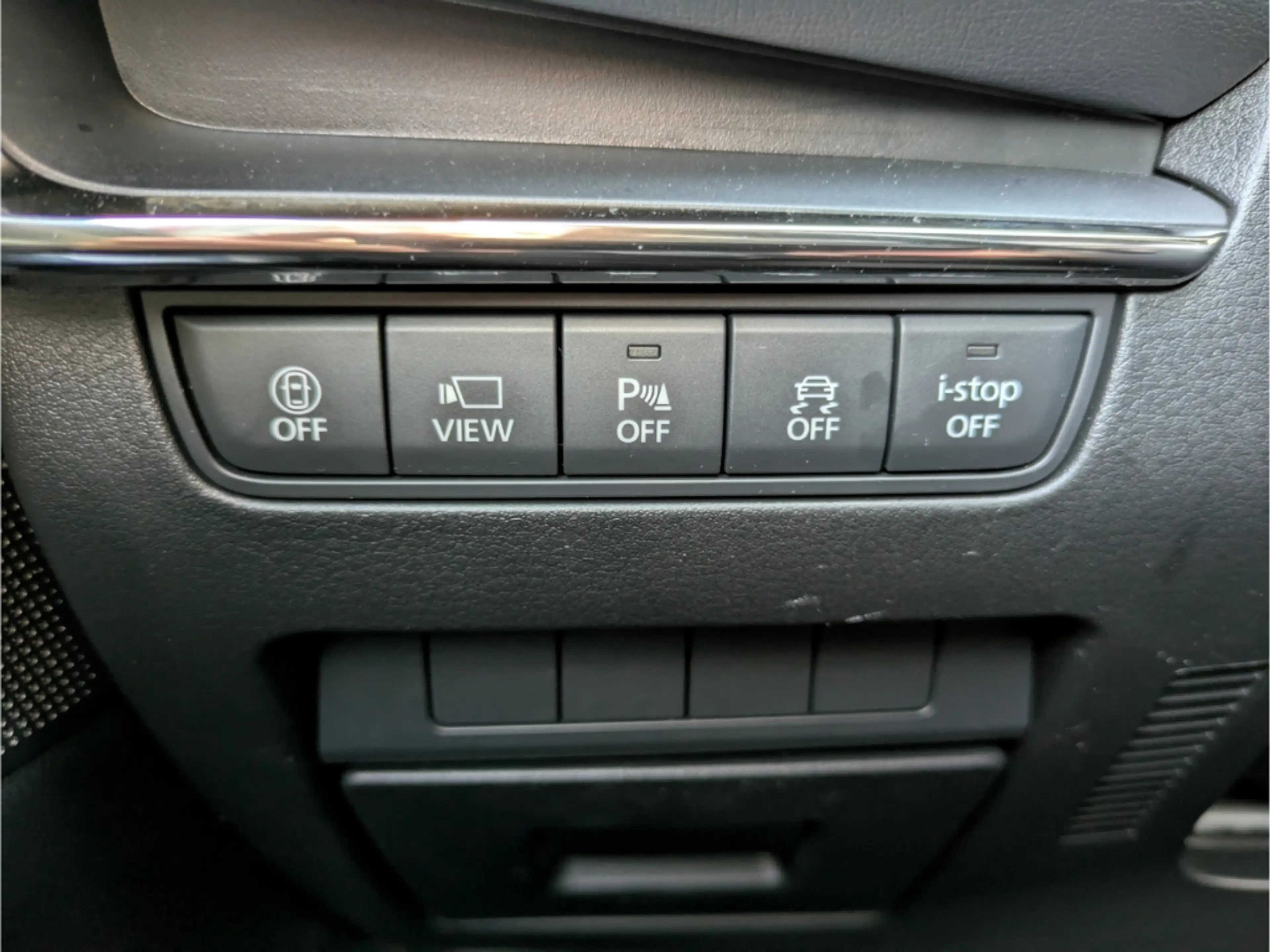 Mazda 3 Selection HUD Navi Bose 360 Kamera LED ACC Apple C — photo 15