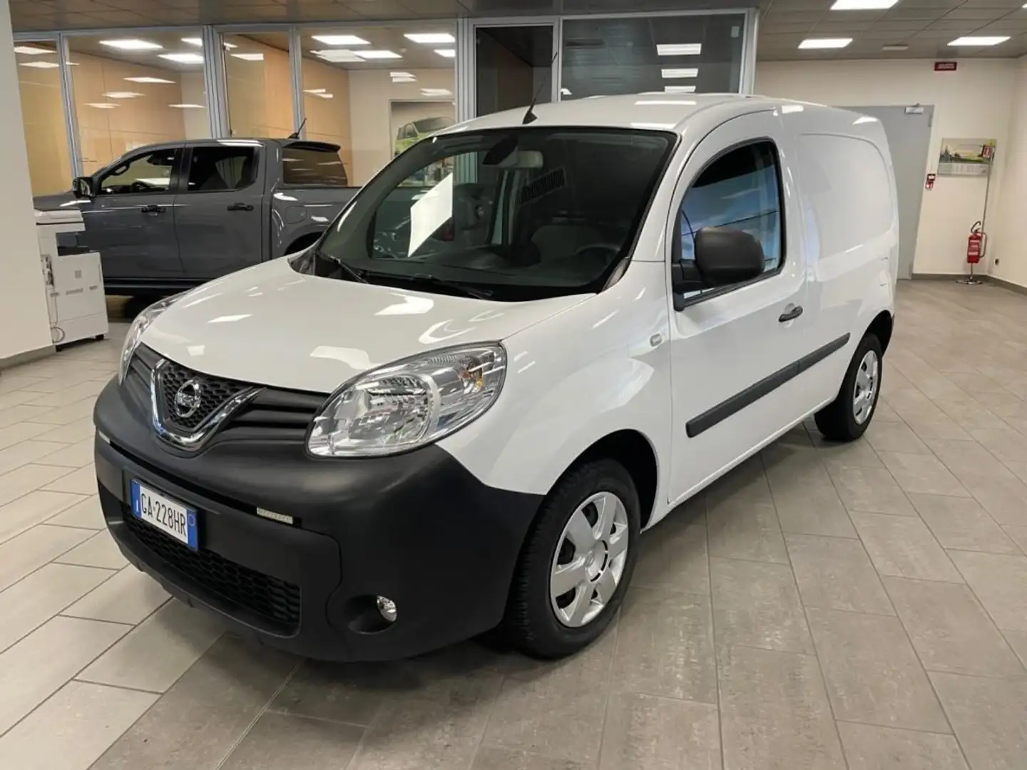 Nissan NV250 VAN 1.5 diesel 115cv. AUTOCARRO 2 POSTI ,Km 65.000 Bianco - 1