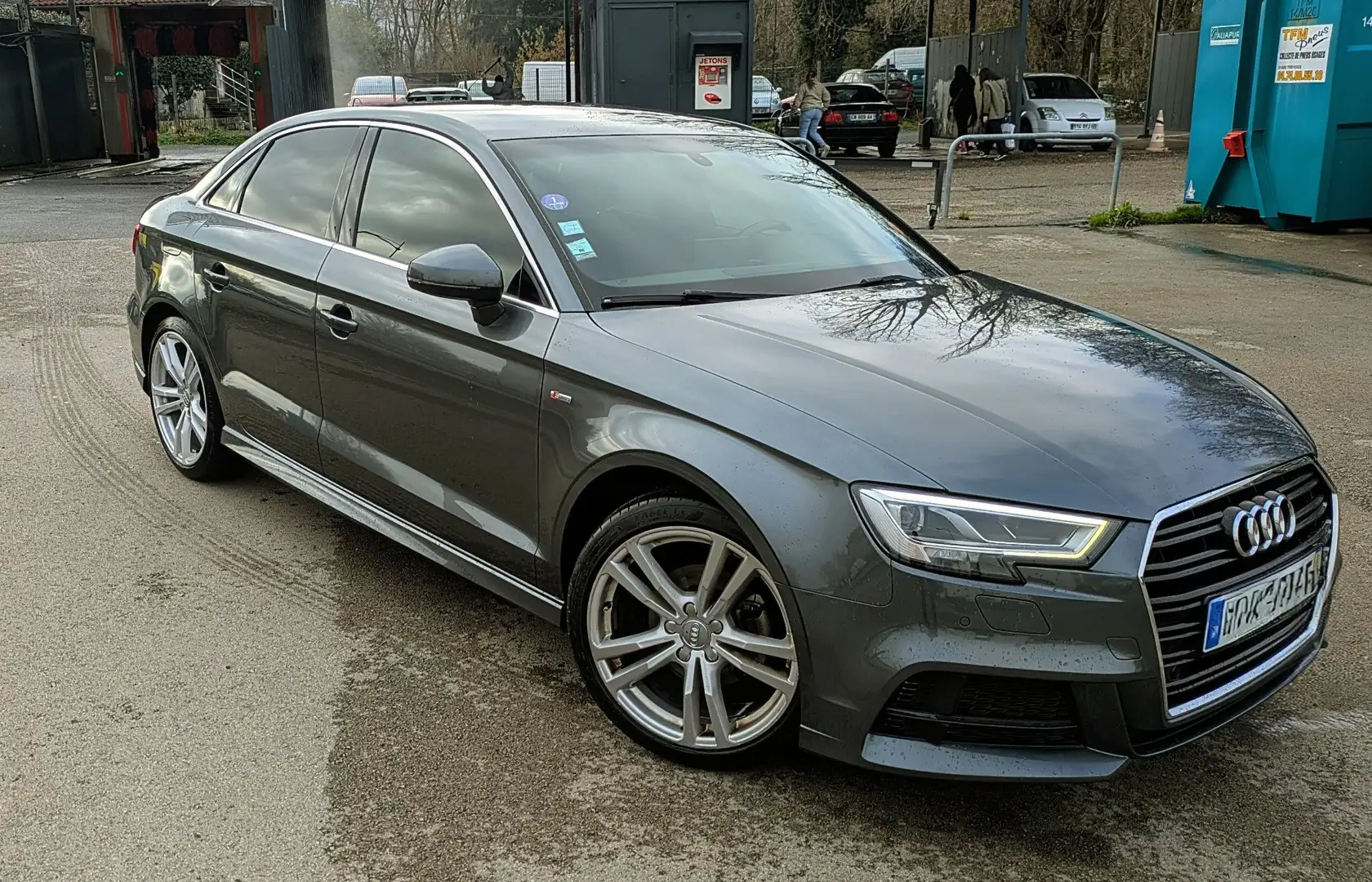 Audi A3 berline S line - 1