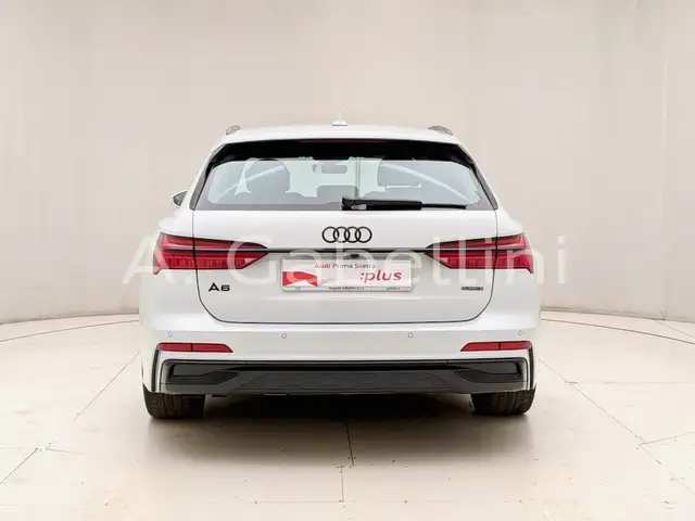 Audi A6 view 5