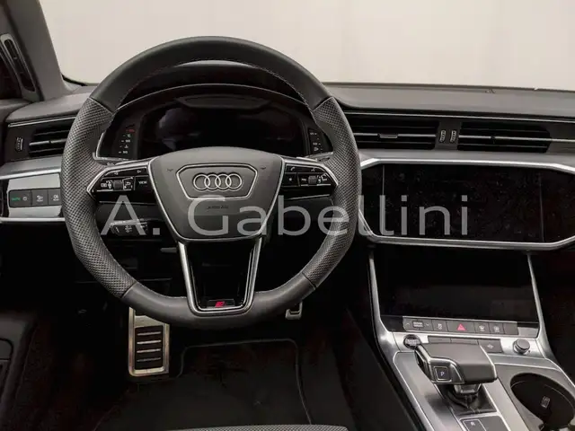 Audi A6 view 7