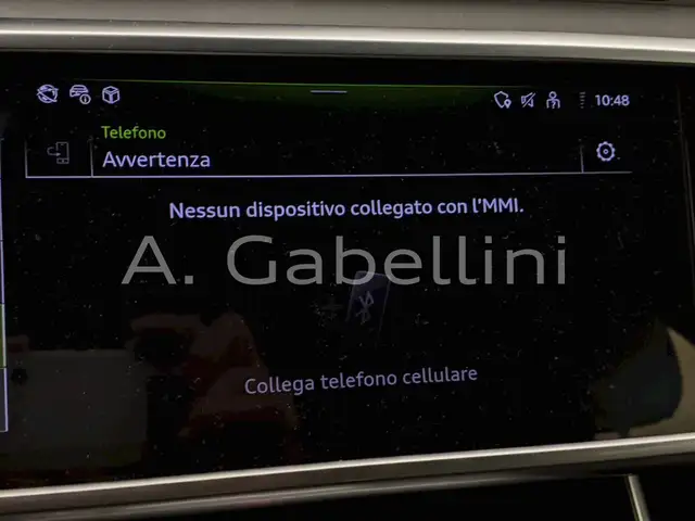 Audi A6 view 14