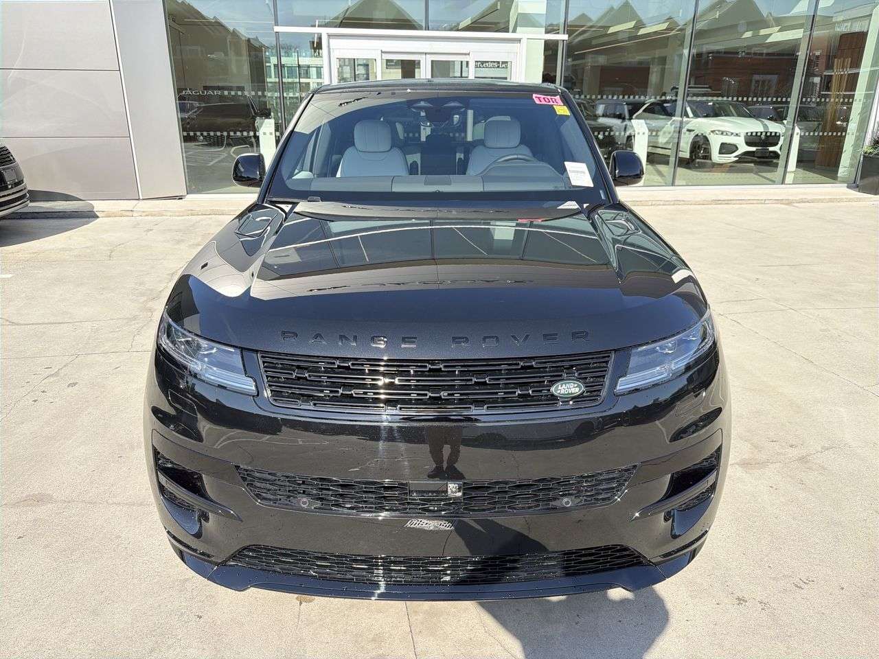 2026 Land Rover Range Rover Sport P400 Dynamic SE alt 3