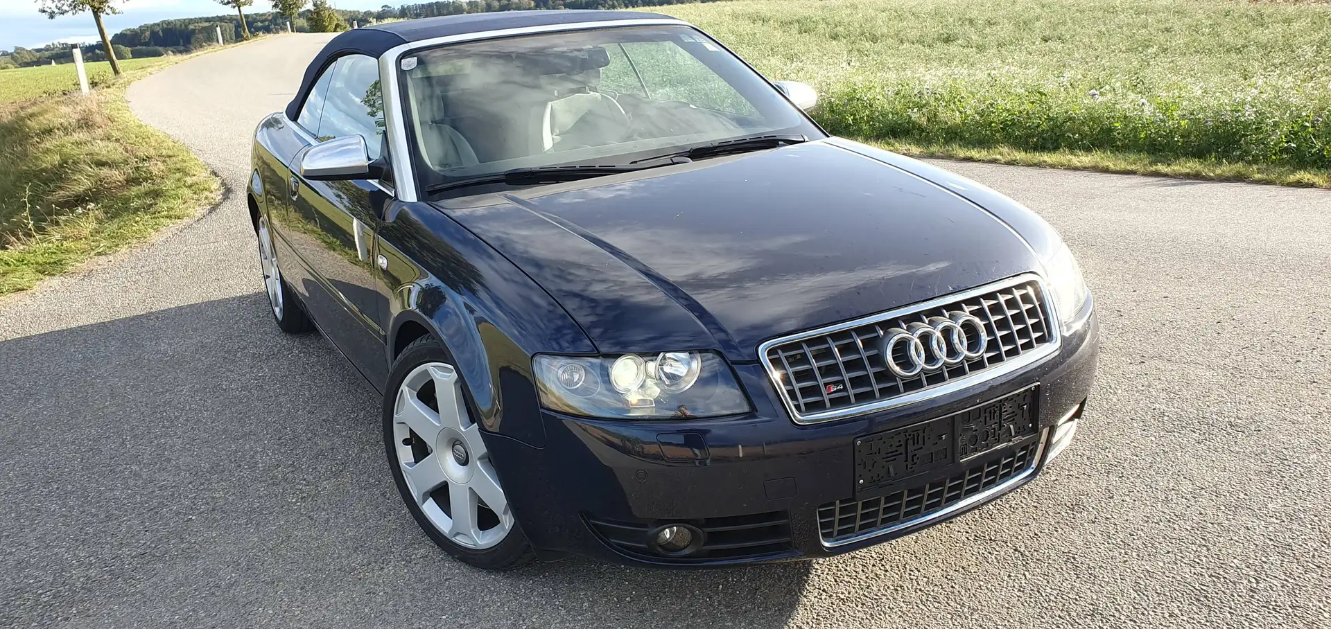 Audi S4 S4 Cabrio 4,2 V8 quattro Tiptronic, 25.000 km, Sammler-Rarität Orginalzustand Blau - 2