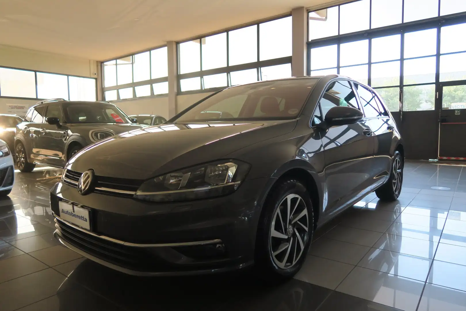 Volkswagen Golf Golf 5p 1.6 tdi  115cv EURO 6 Grijs - 1
