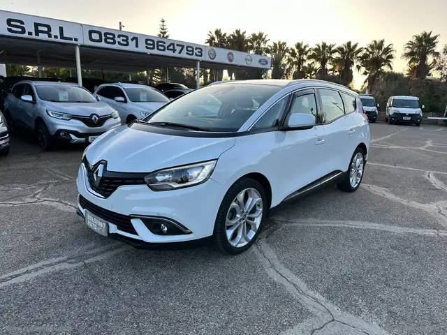 Renault Grand Scenic dCi 8V 110 CV EDC Energy Sport Edition2