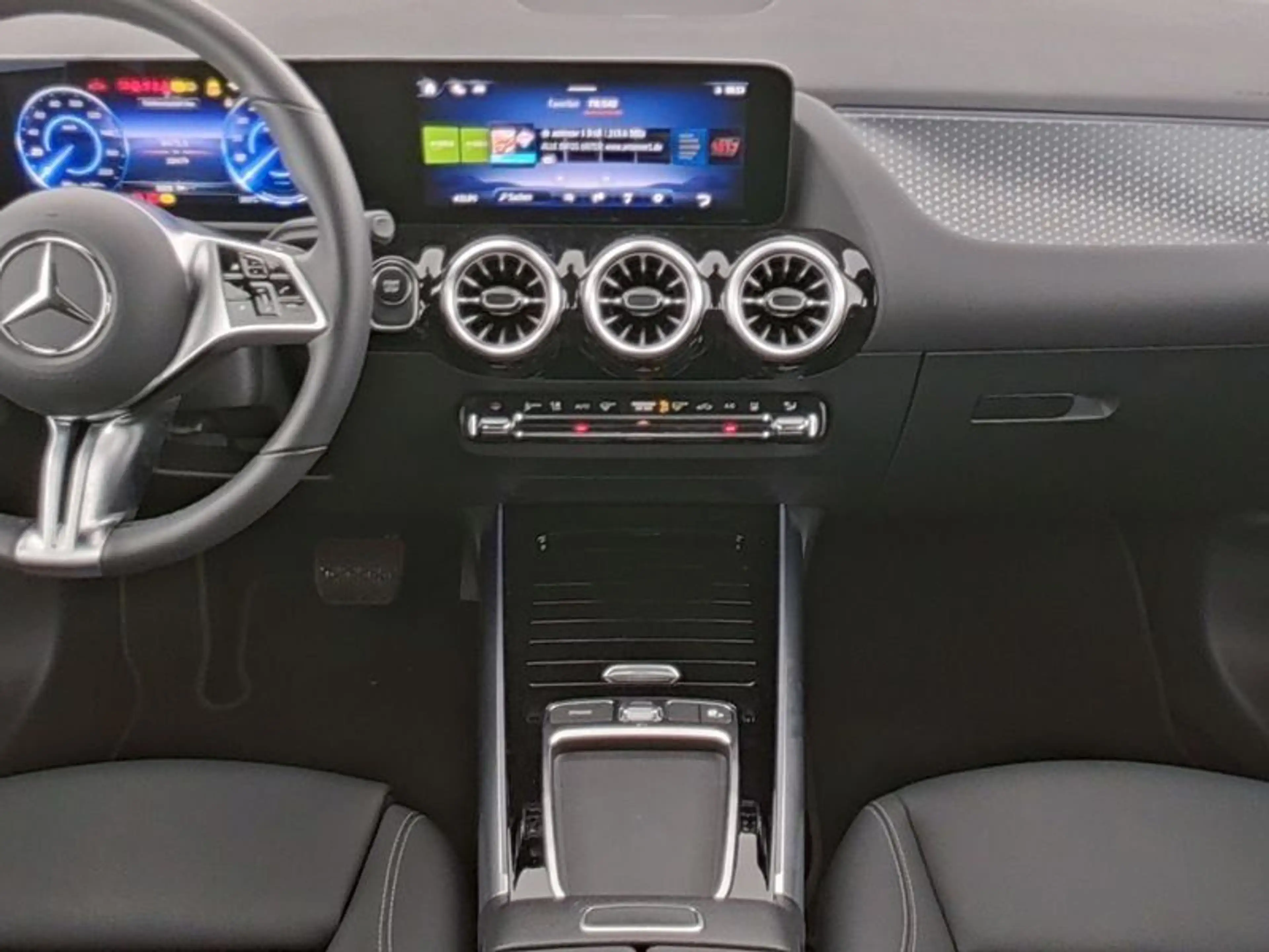 Mercedes-Benz EQA 250+ PROG-ADV KAMERA WINTER AMBIENTE EASYPAC — photo 7