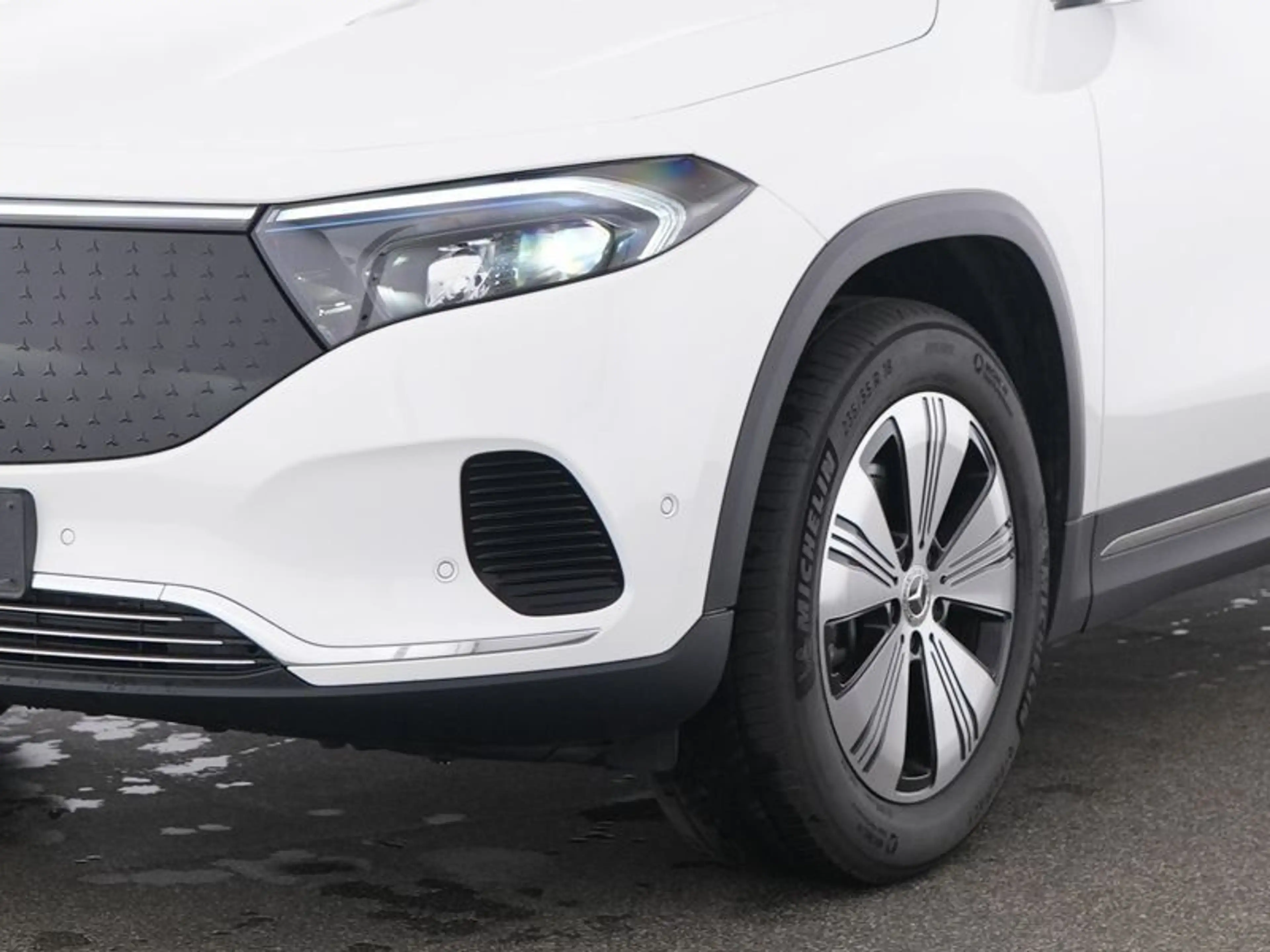 Mercedes-Benz EQA 250+ PROG-ADV KAMERA WINTER AMBIENTE EASYPAC — photo 3