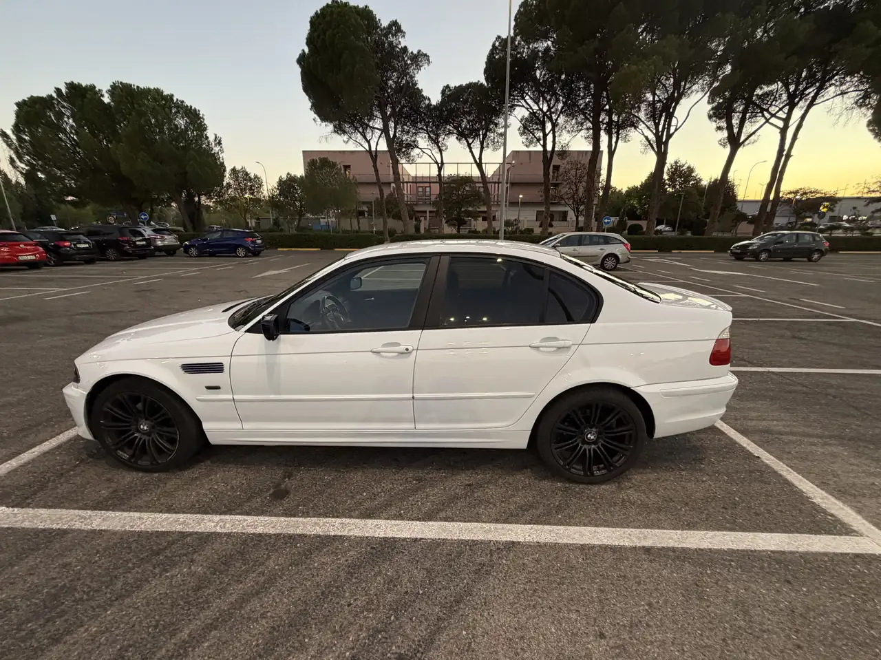BMW 320d, foto 2