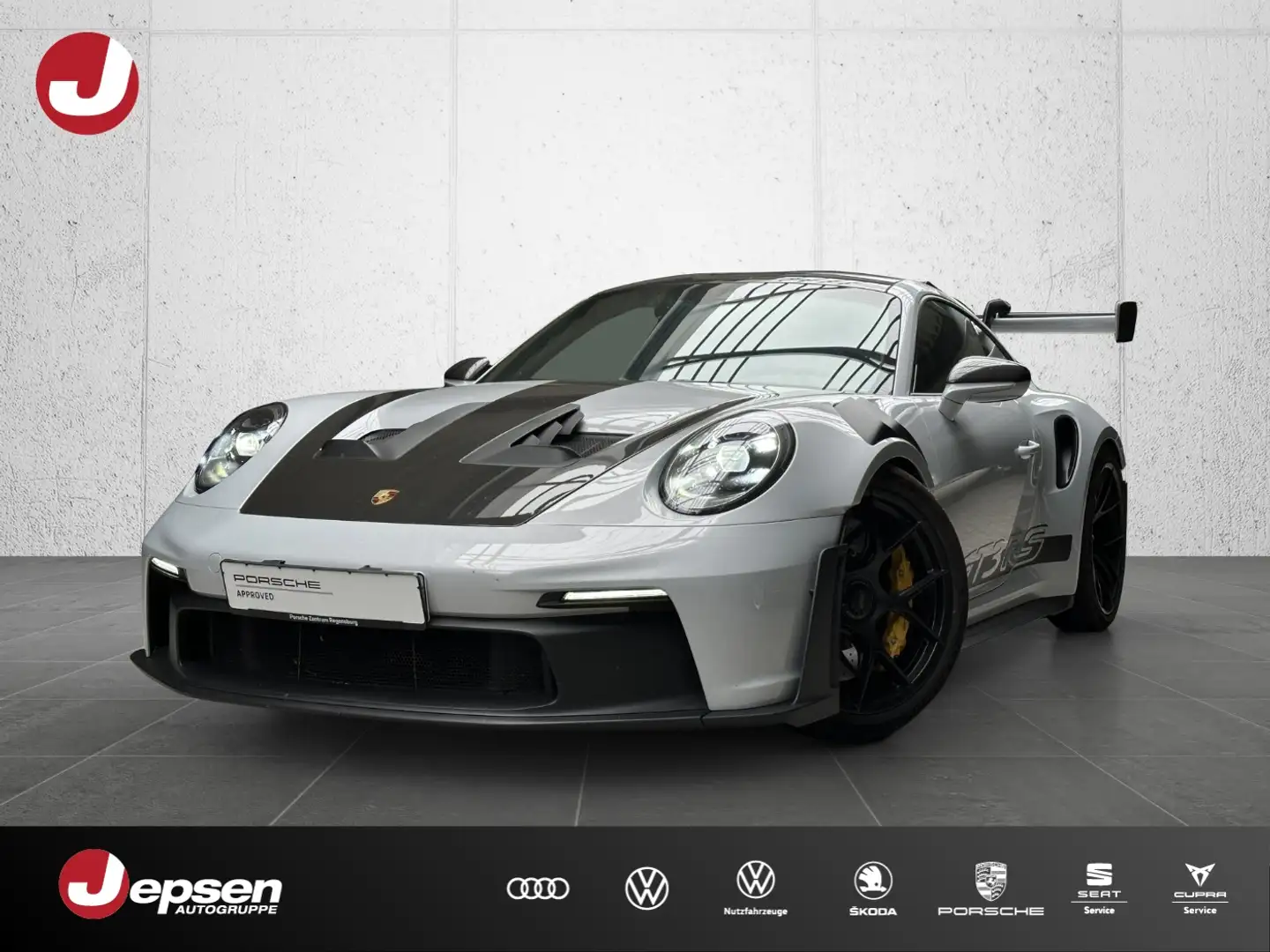 Porsche 992 911 GT3 RS Weissach BOSE Race Tex Grau - 1