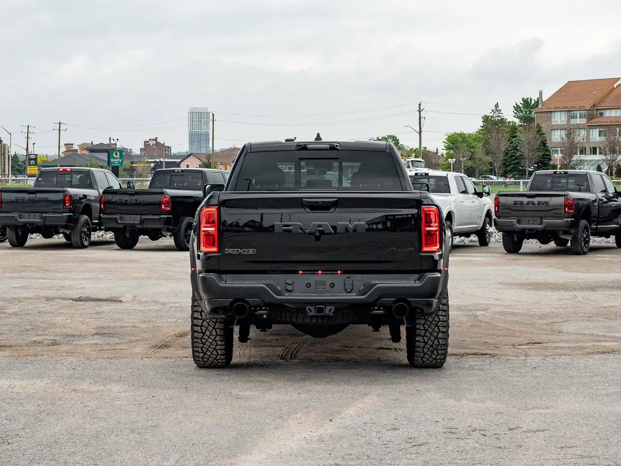 RAM 1500 снимка RAM 1500