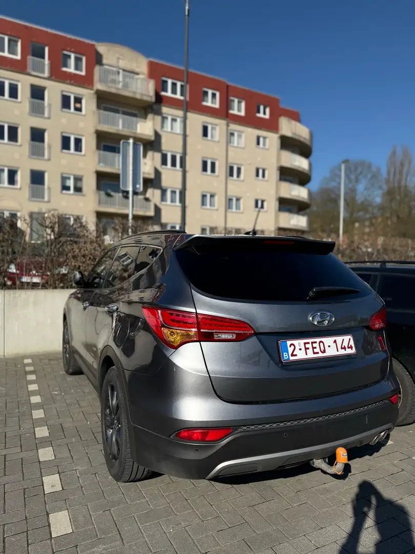 Hyundai SANTA FE 2.0 CRDI 2WD Trend - 1