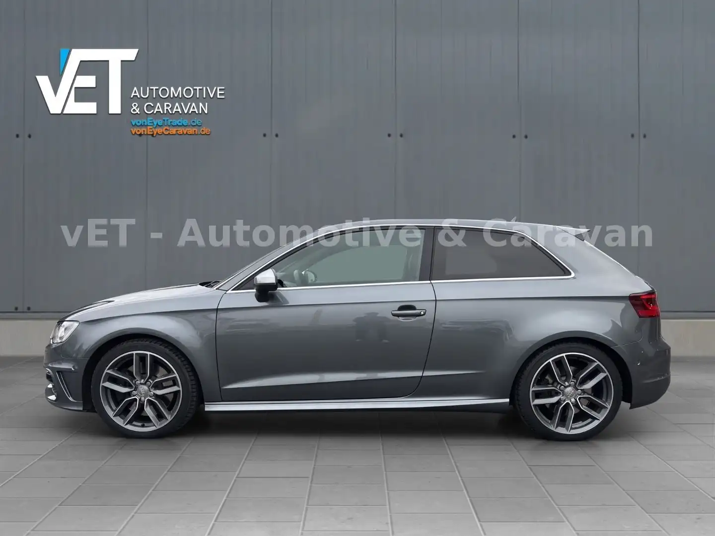 Audi S3 2.0 TFSI quattro | MMI | DSP Grau - 2