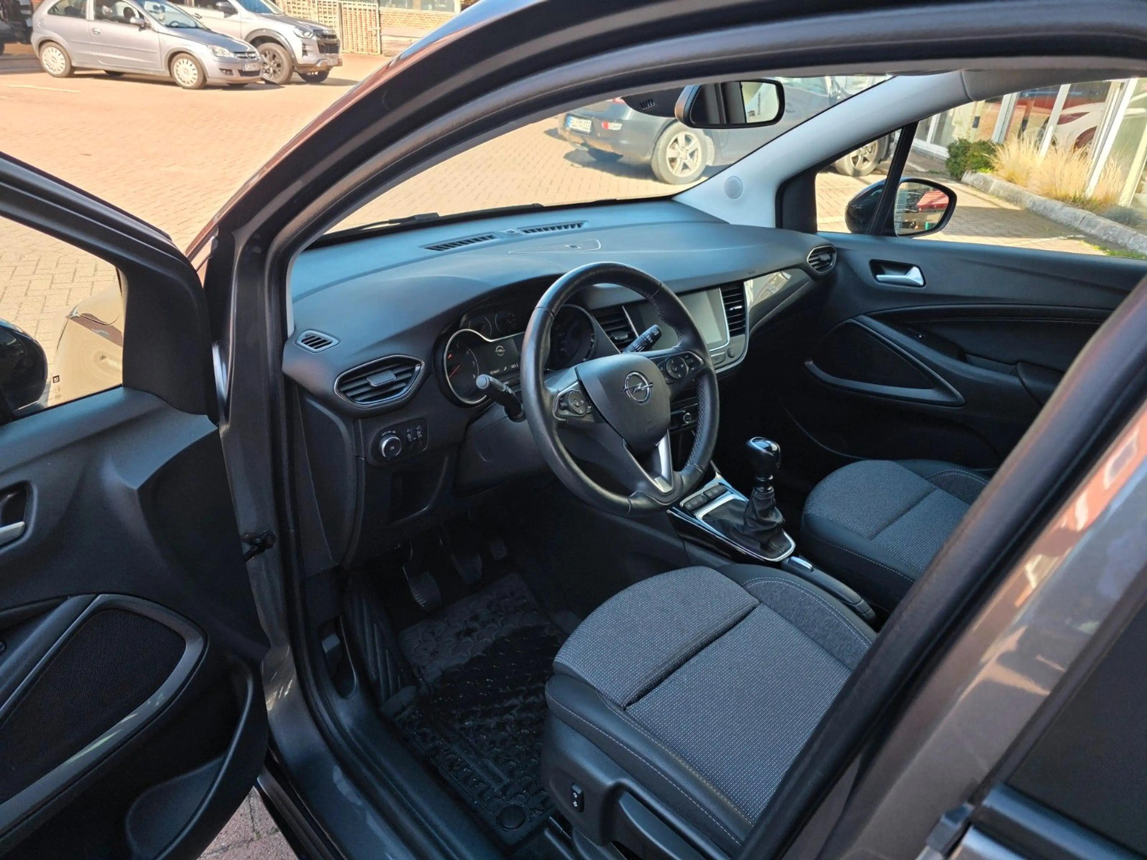Opel Crossland X Crossland Elegance 1.5D — photo 4
