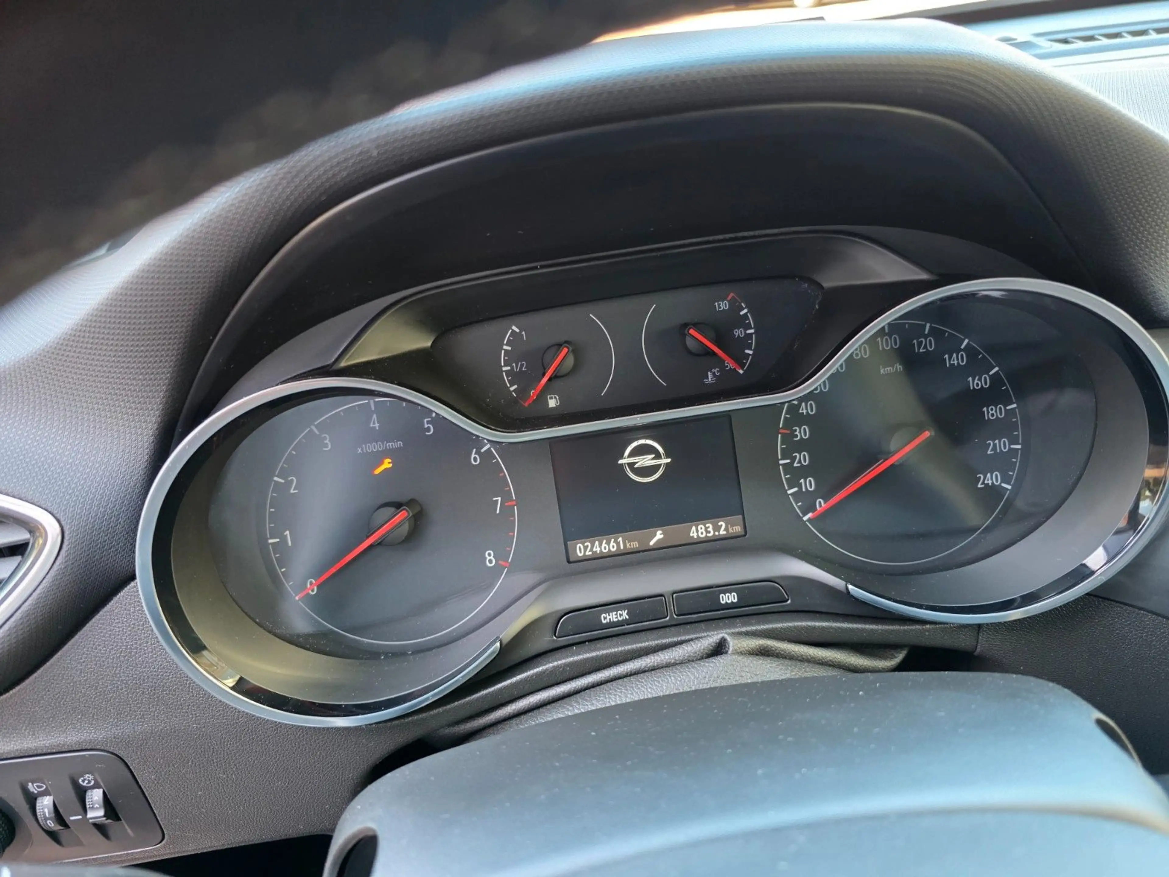 Opel Crossland X Crossland Elegance 1.5D — photo 5