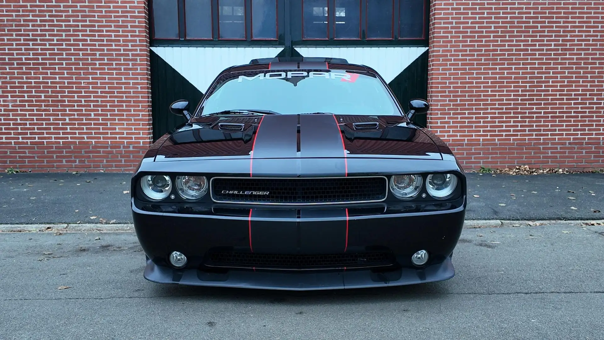 Dodge Challenger SRT8 6.4L V8 Noir - 2