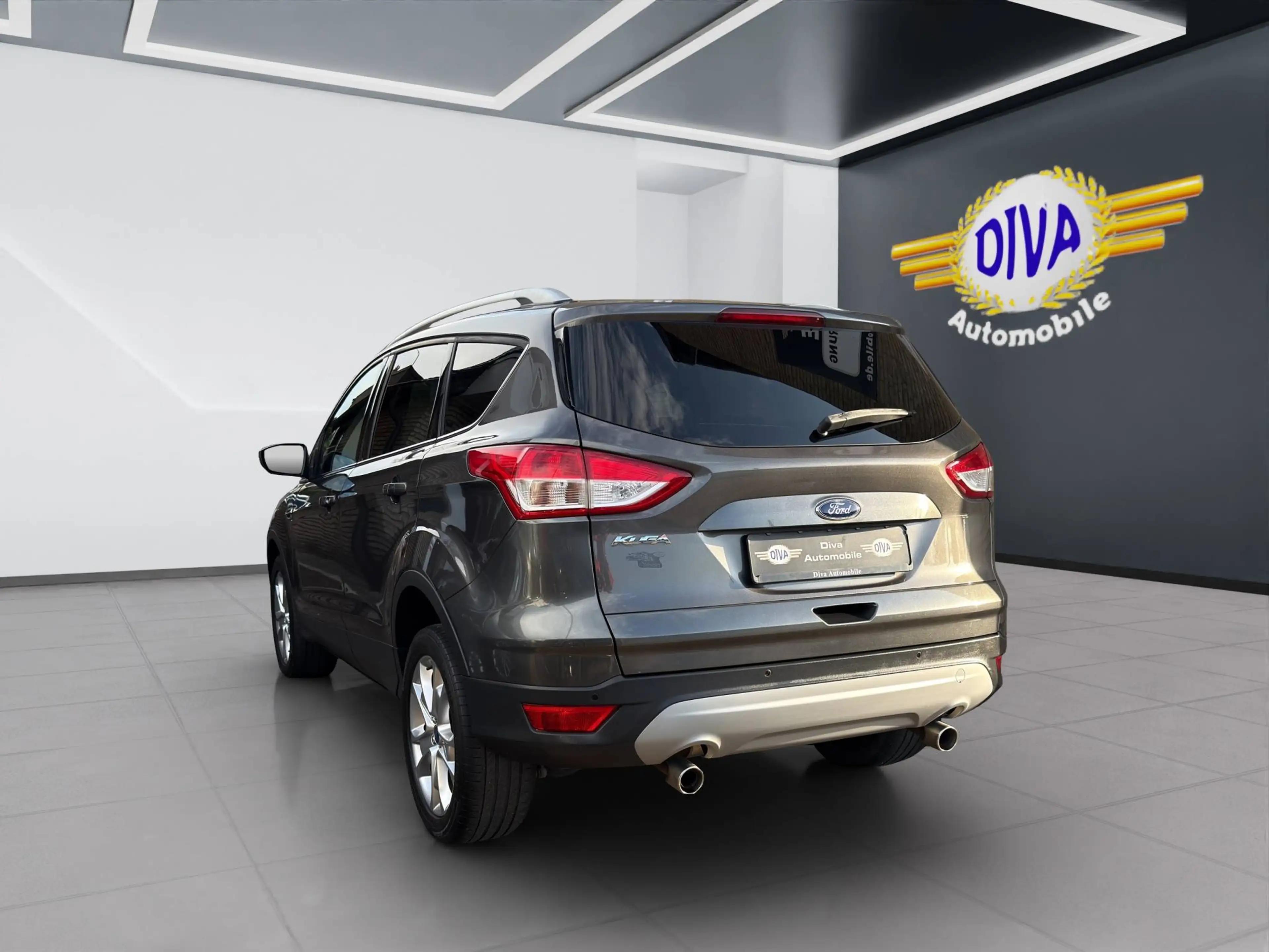 Ford Kuga 2.0 TDCi Titanium 1.Hand — photo 4