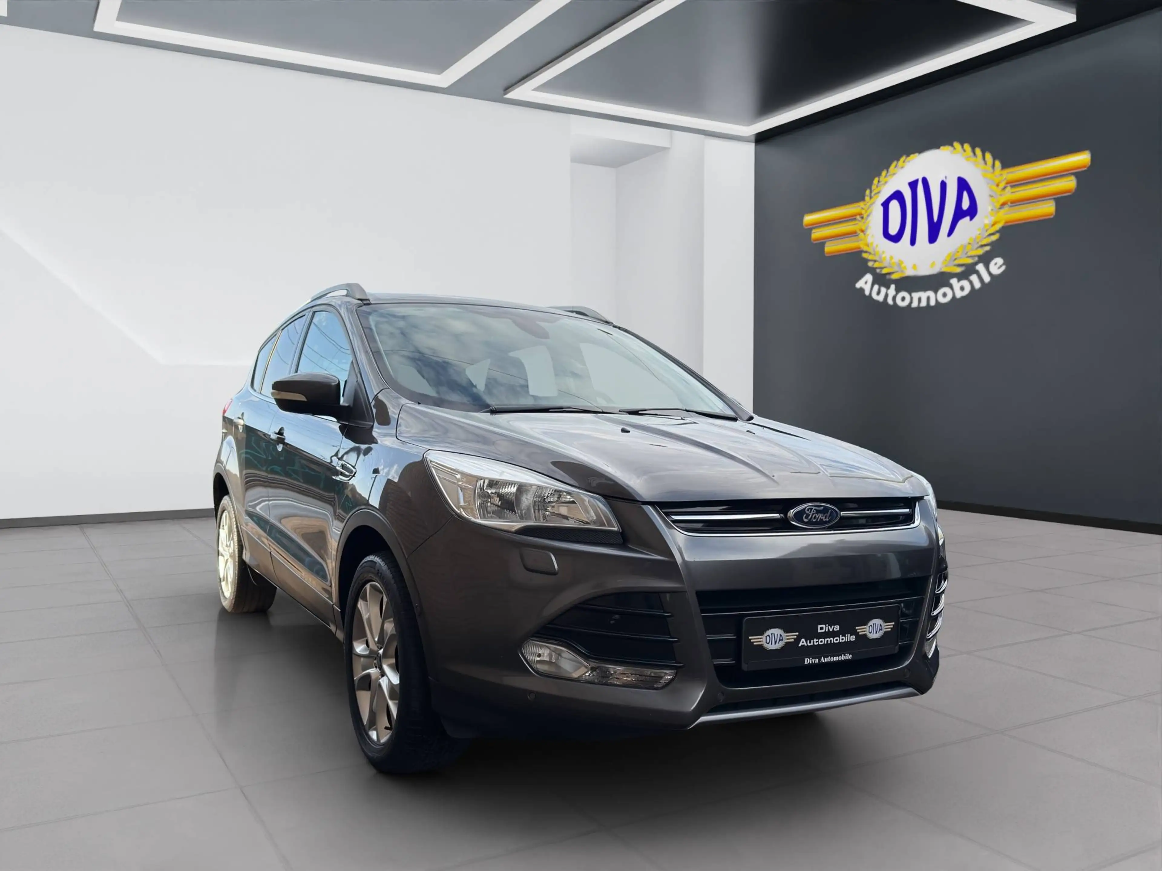 Ford Kuga 2.0 TDCi Titanium 1.Hand — photo 3