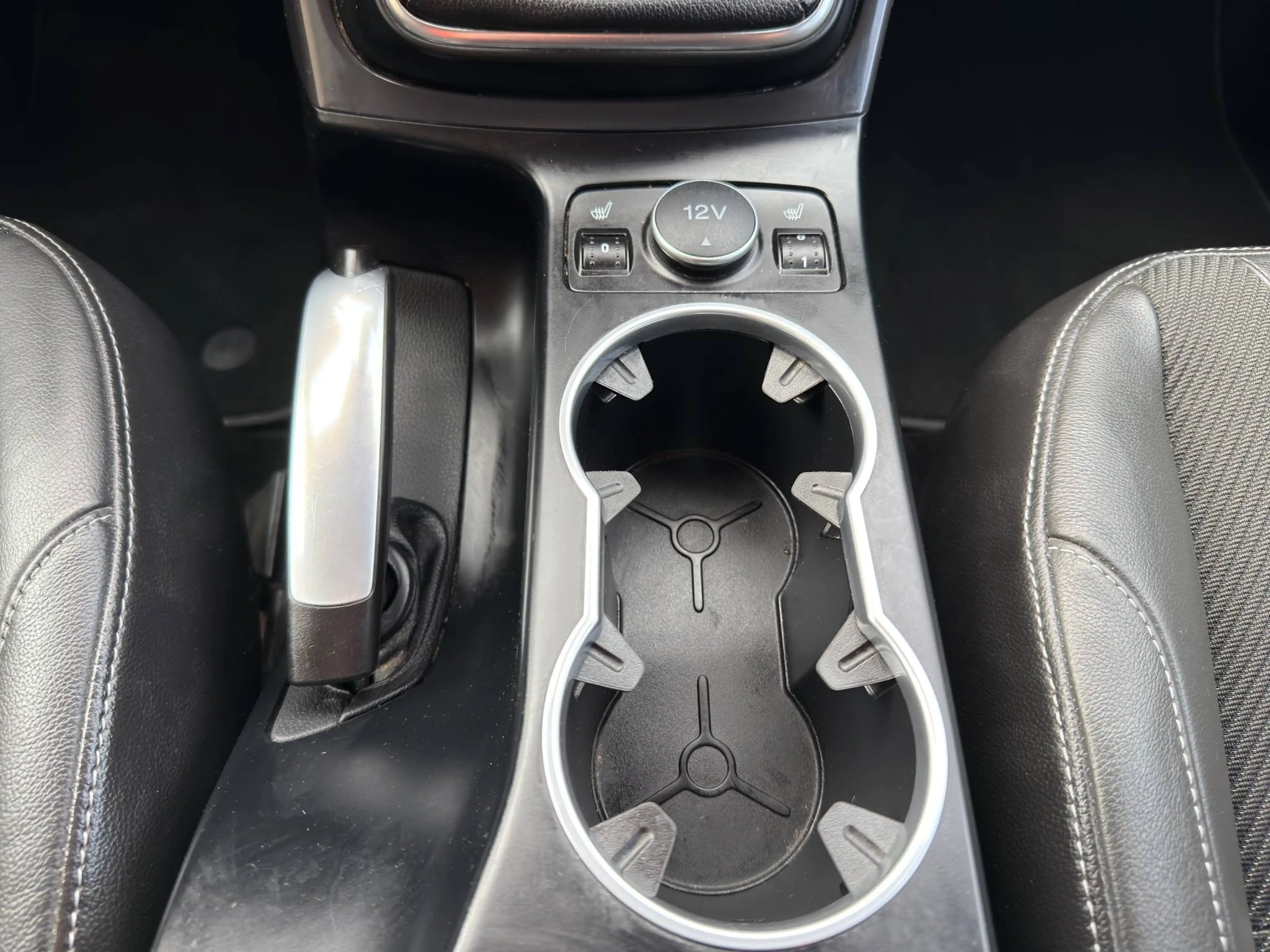 Ford Kuga 2.0 TDCi Titanium 1.Hand — photo 14