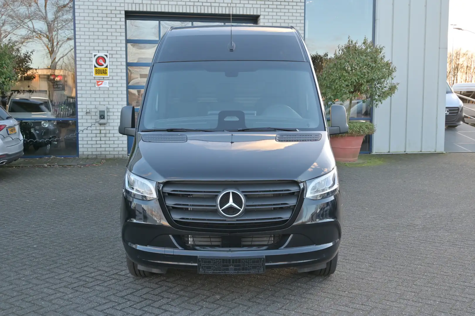Mercedes-Benz Sprinter 317 CDI L2H2 Pro 3500kg trekhaak, LED verlichting, Nero - 2