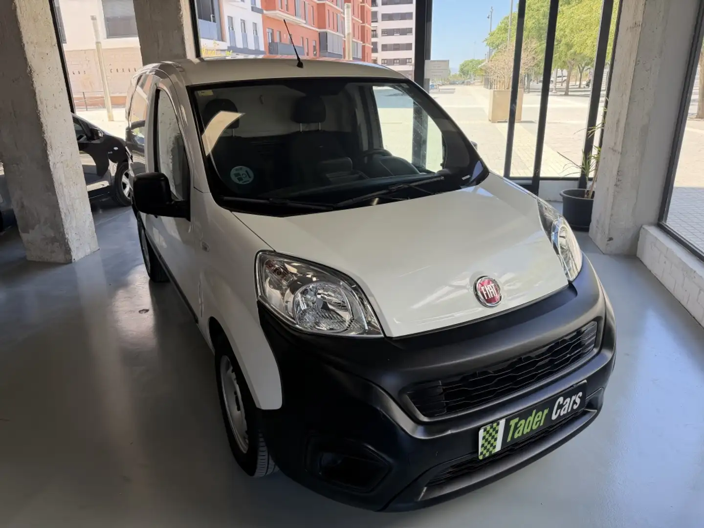 Fiat Fiorino Comercial Cargo 1.3Mjt Base 59kW Blanco - 2