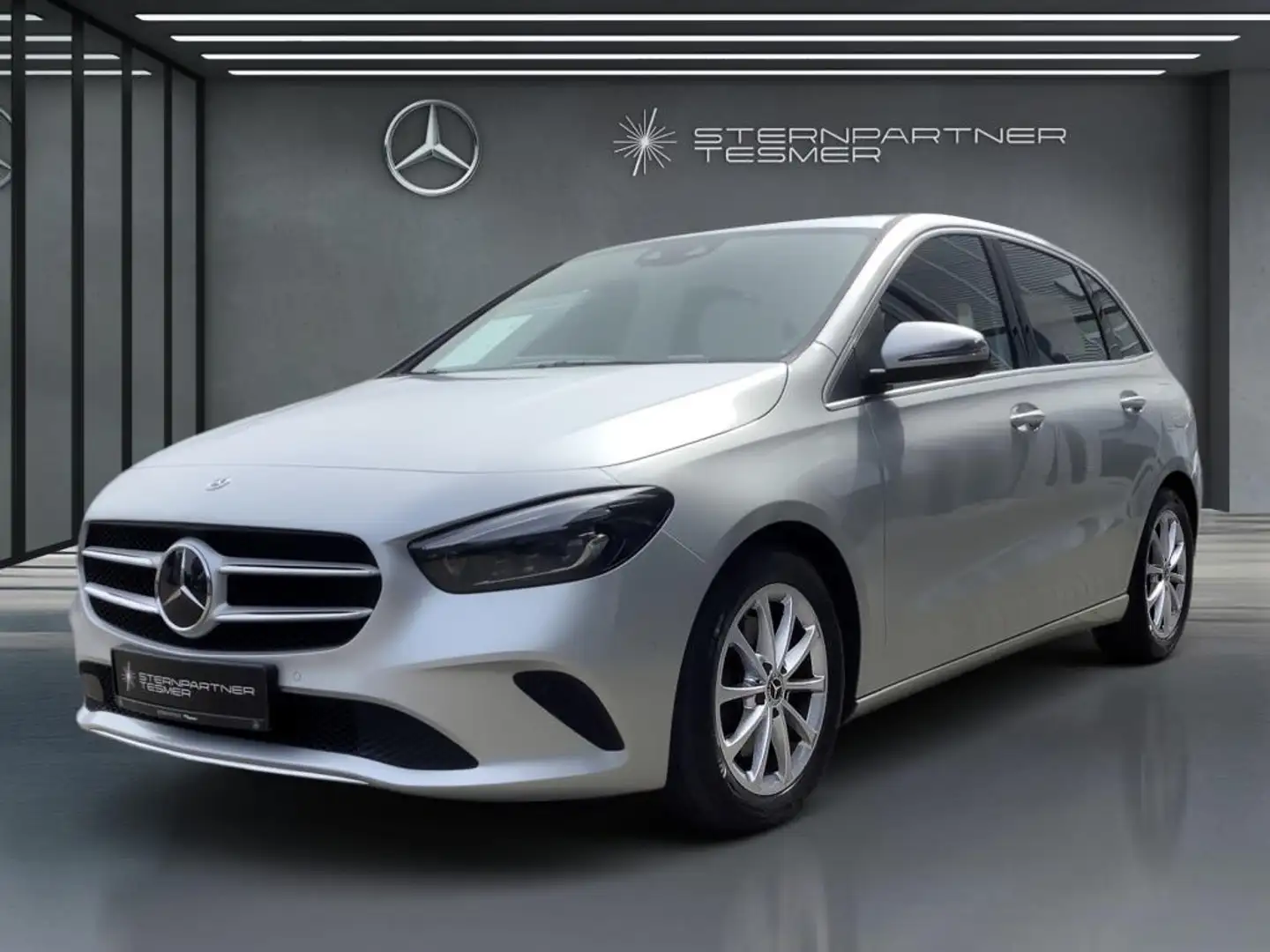Mercedes-Benz B 220 d PROGRESSIVE MultiLED DISTRONIC MBUX Ambi Silber - 2