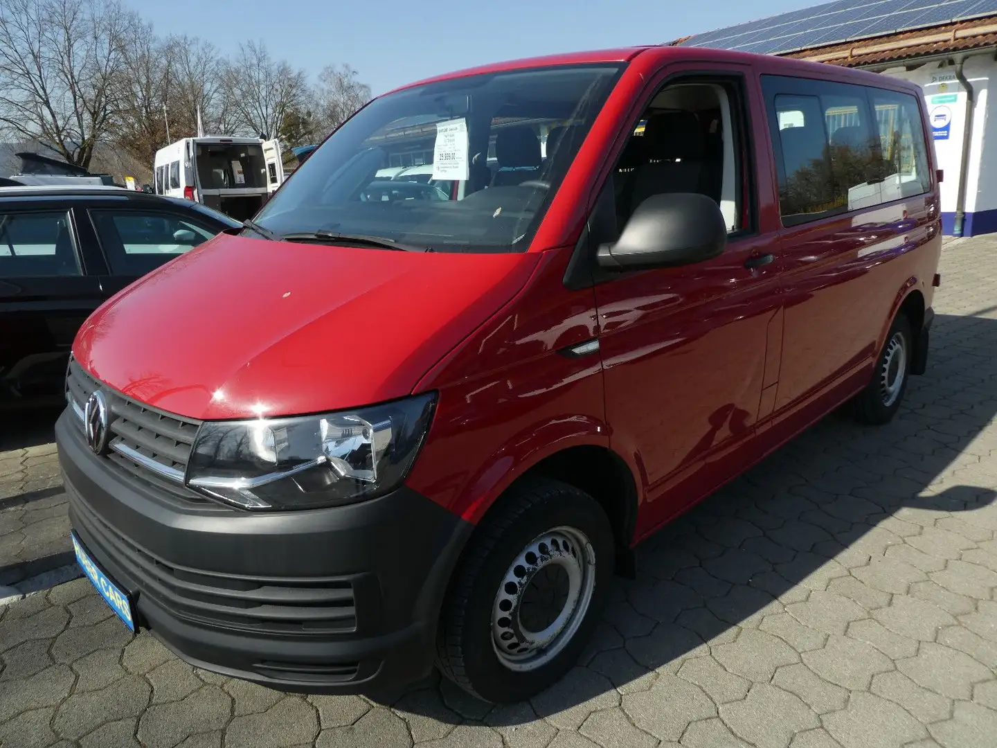 Volkswagen T6 Kombi 2,0 TDI Klima+AHK+9-Sitzer Rojo - 2