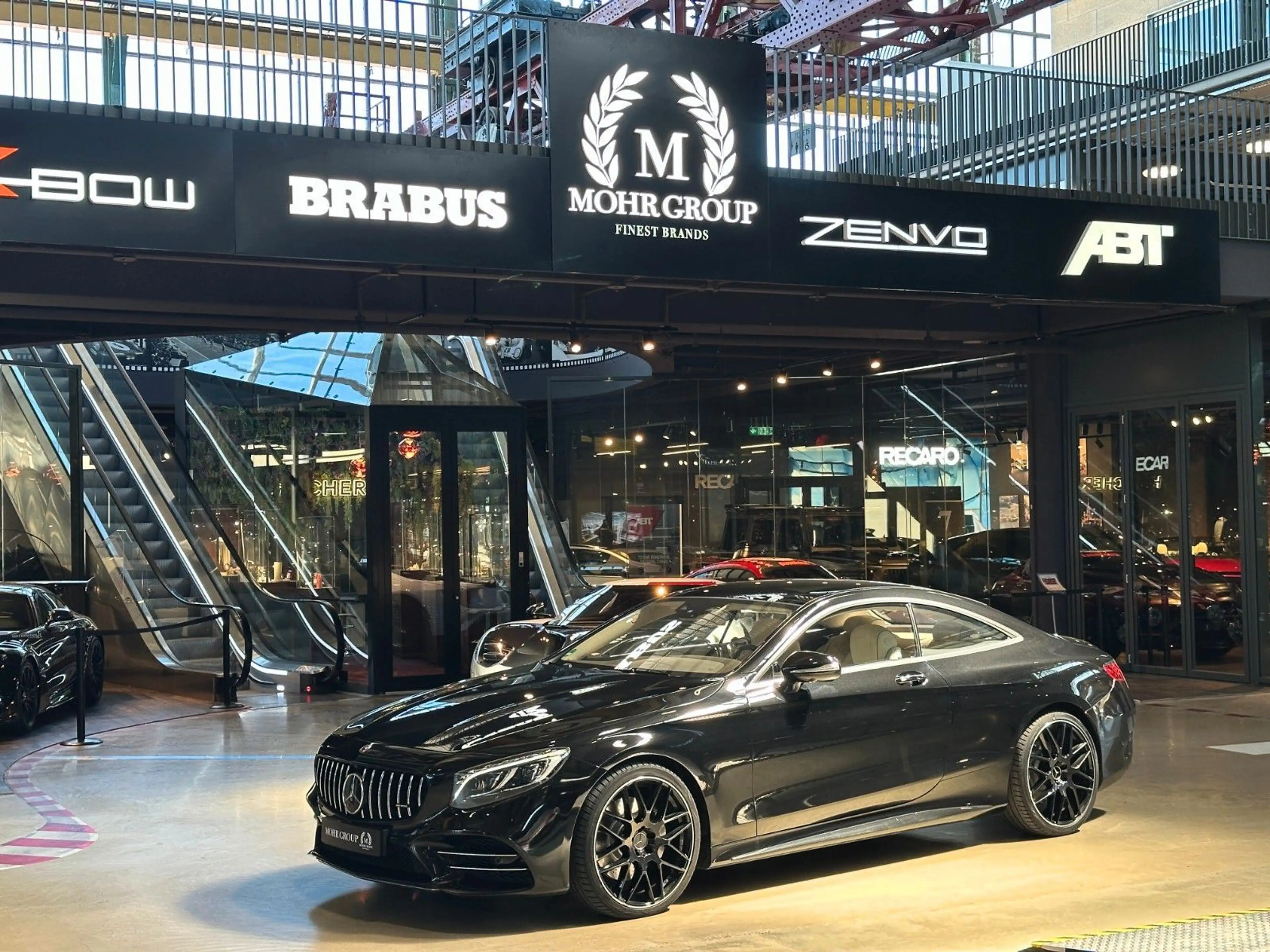 Mercedes-Benz S 450 / 4Matic / Exklusiv Paket / Burmester