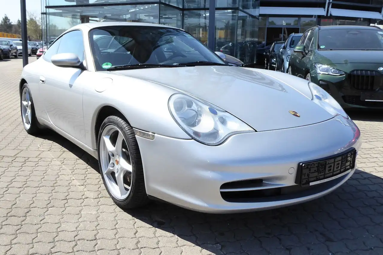 Porsche 996