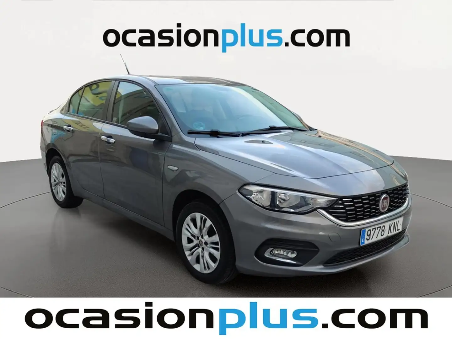 Fiat Tipo Sedán 1.4 Easy Gris - 2