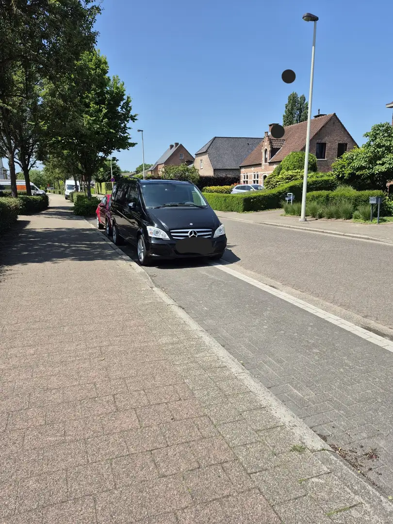 Mercedes-Benz Viano Mercedes-Benz Viano 2.2 Automaat Zwart - 1