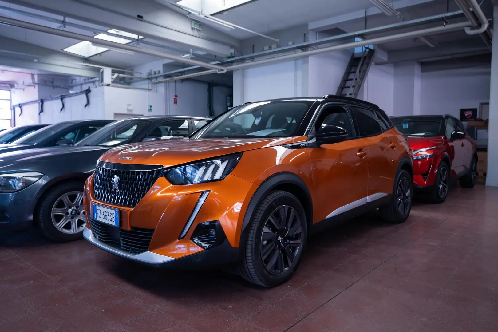 Peugeot 2008 1.2 PureTech GT S&S 155 CV EAT8 - 1