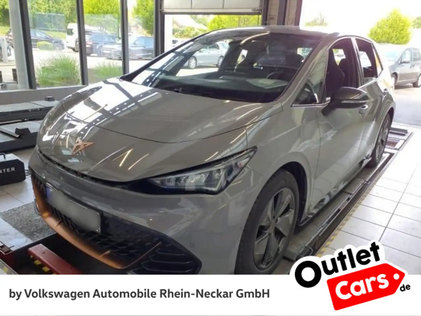 CUPRA Born 150 KW Kamera LED Navi Automatik uvm Grijs - 1