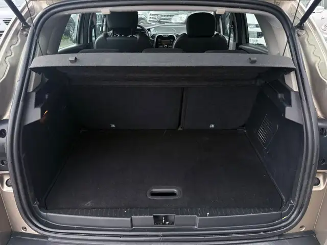 Renault Captur view 8