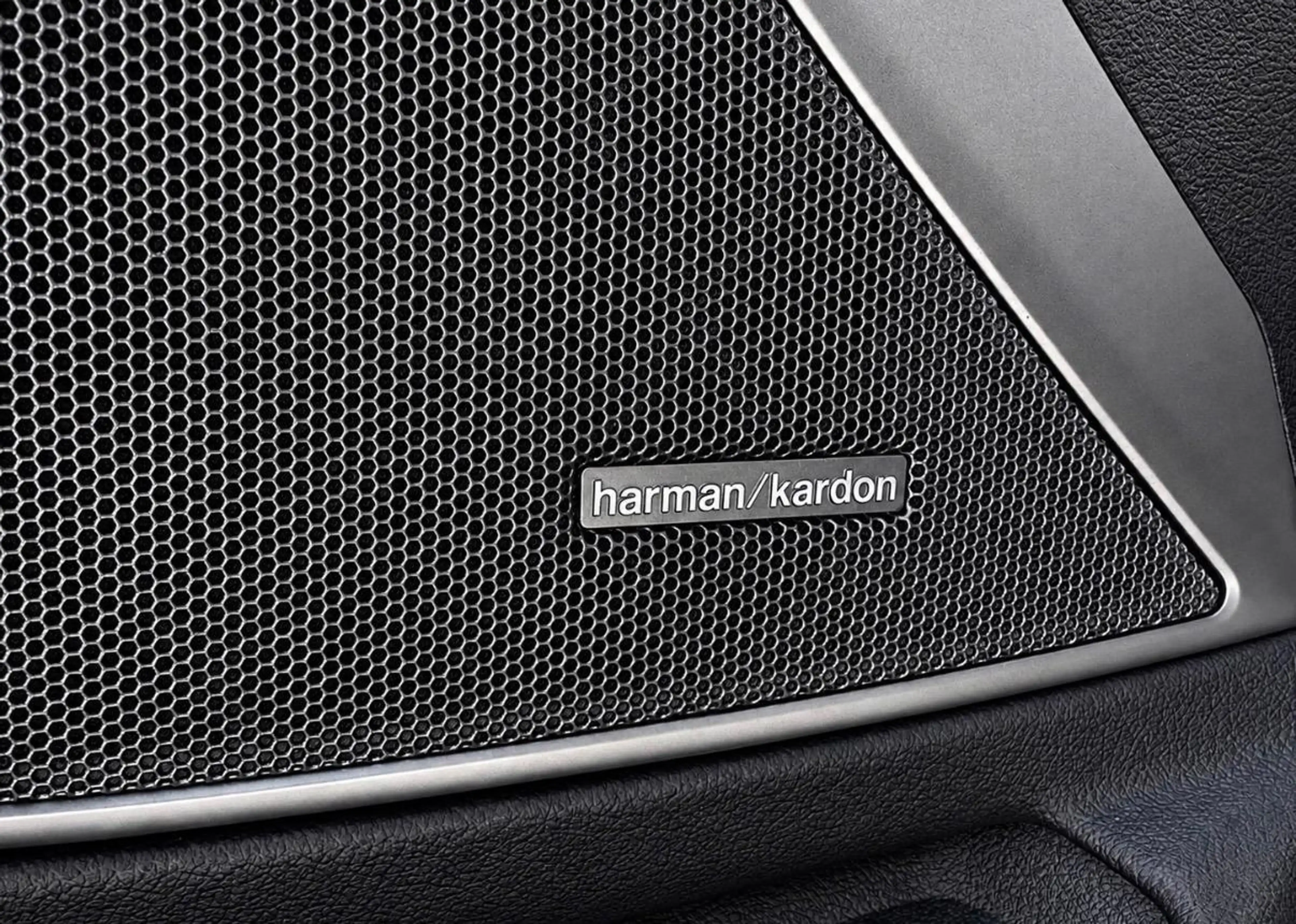BMW M3 3-serie Competition 510pk | Head up | Harman Kardo — photo 8