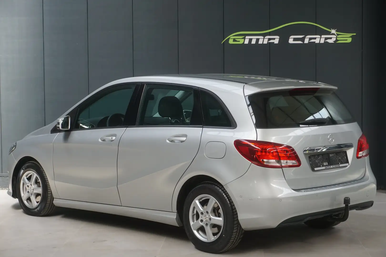 Mercedes-Benz B 180 Benzine Airco-PDC-Navi-2016-Garantie Zilver - 2