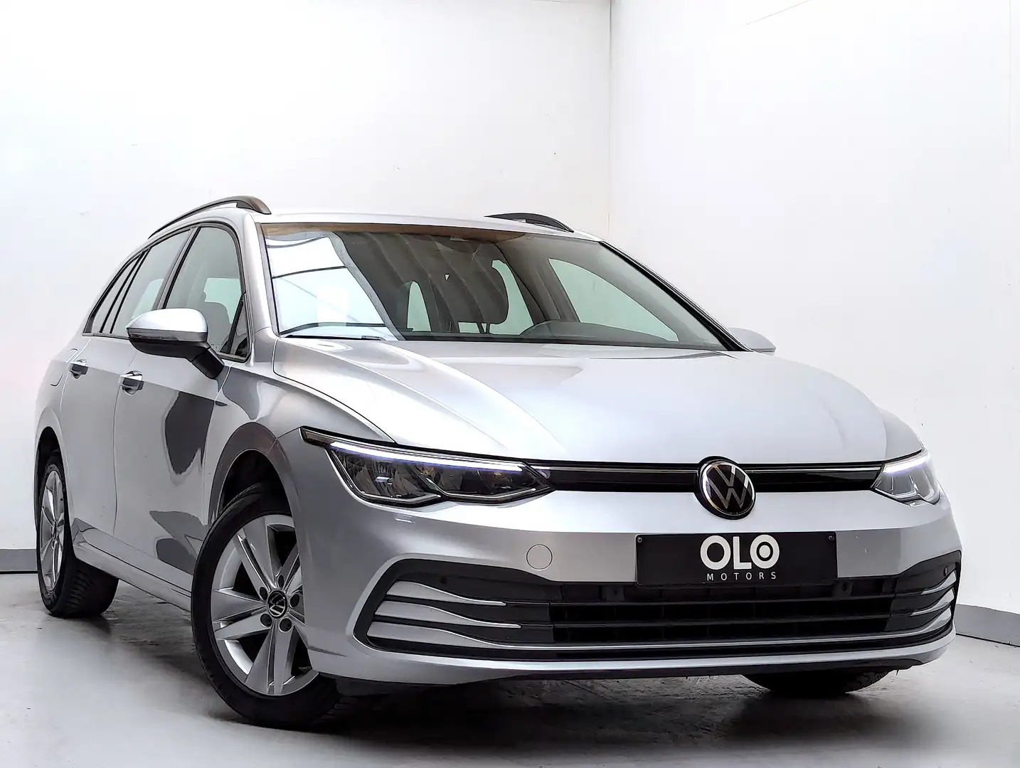Volkswagen Golf SW 2.0 SCR TDi Life DSG / CAMERA / CARPLAY / LED Gri - 1