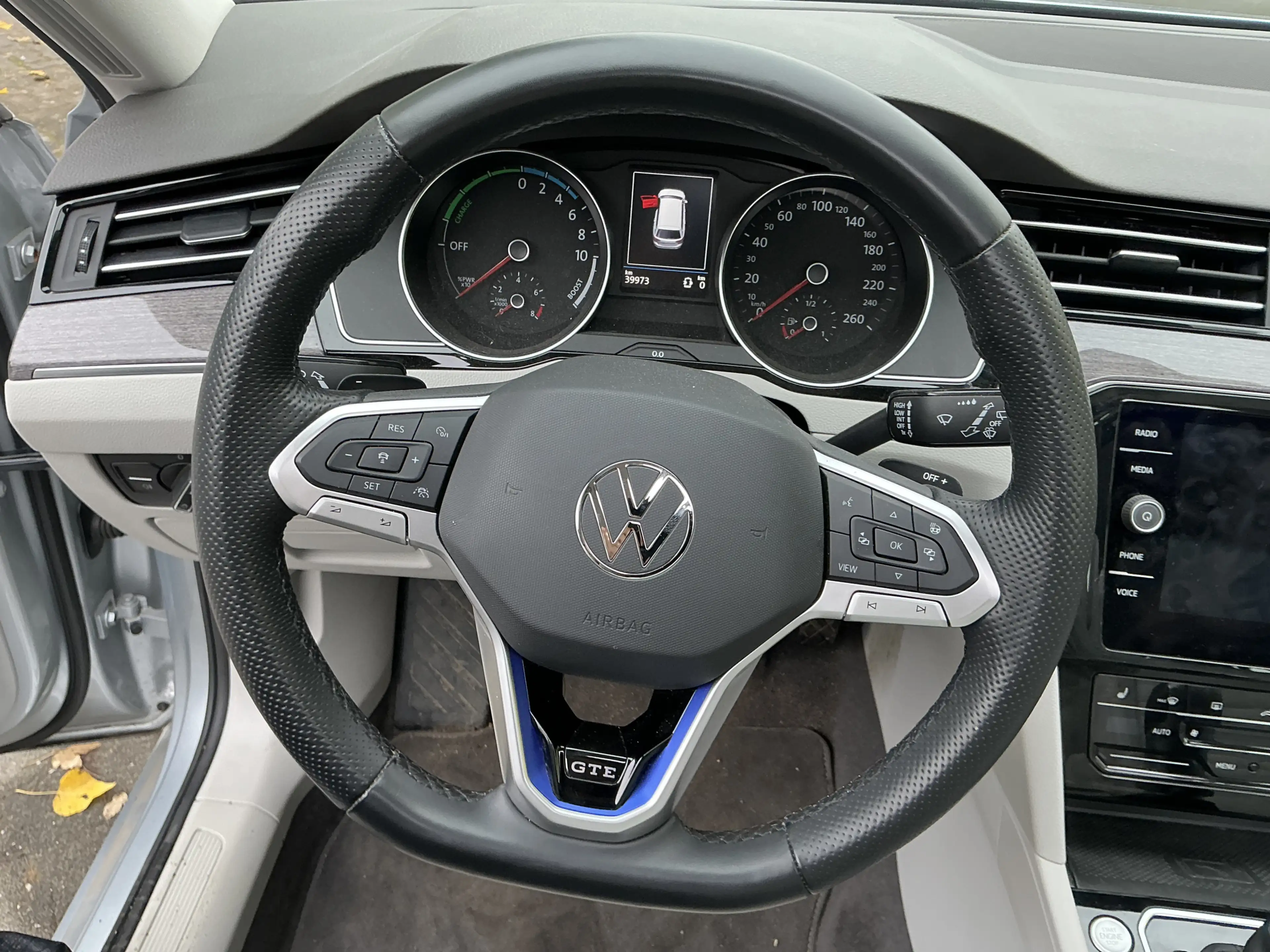 Volkswagen Passat GTE Leder Pano Memory 360Cam Navi HUD ACC — photo 10