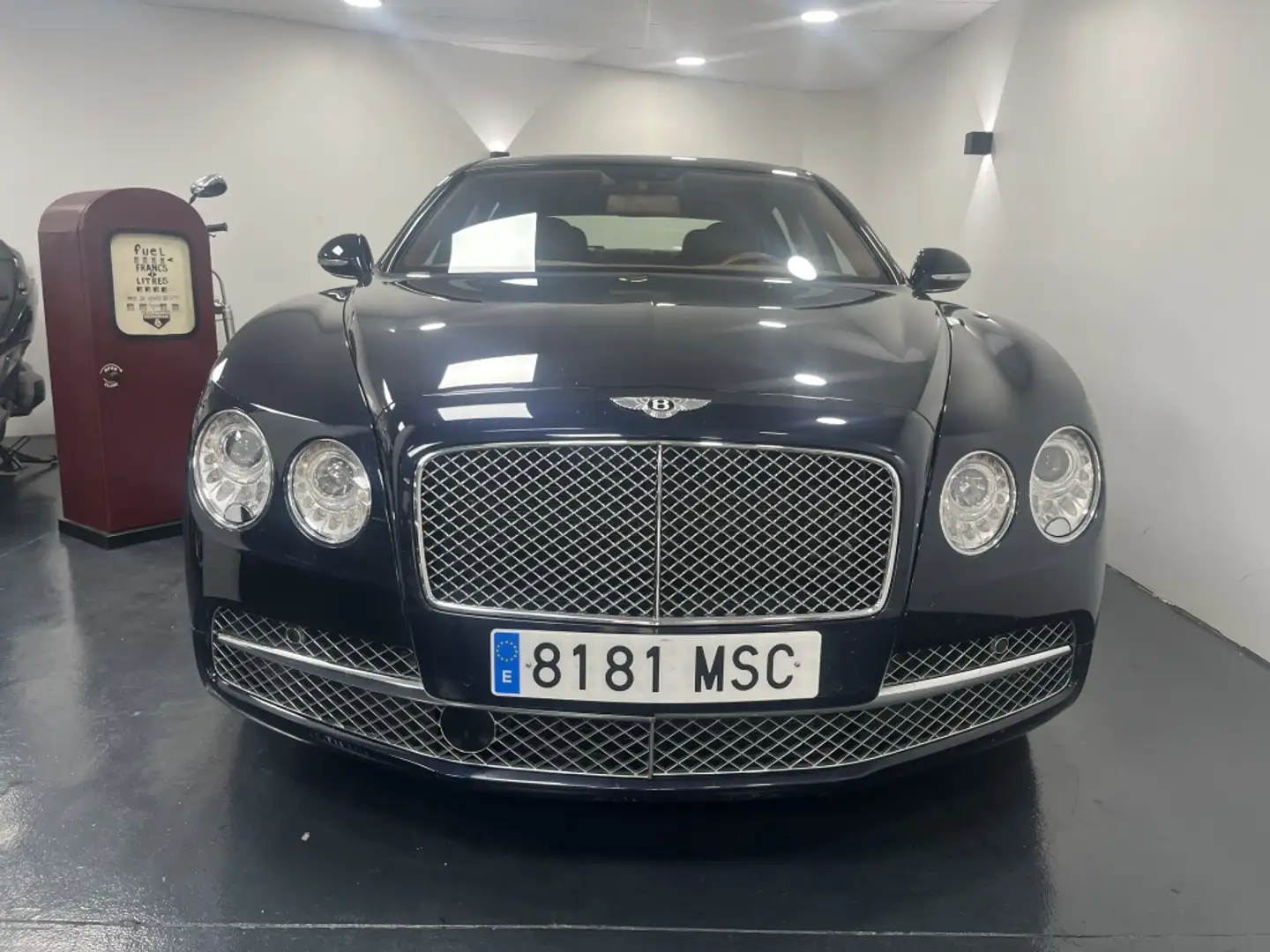 Bentley Flying Spur Mulliner 625 Azul - 2