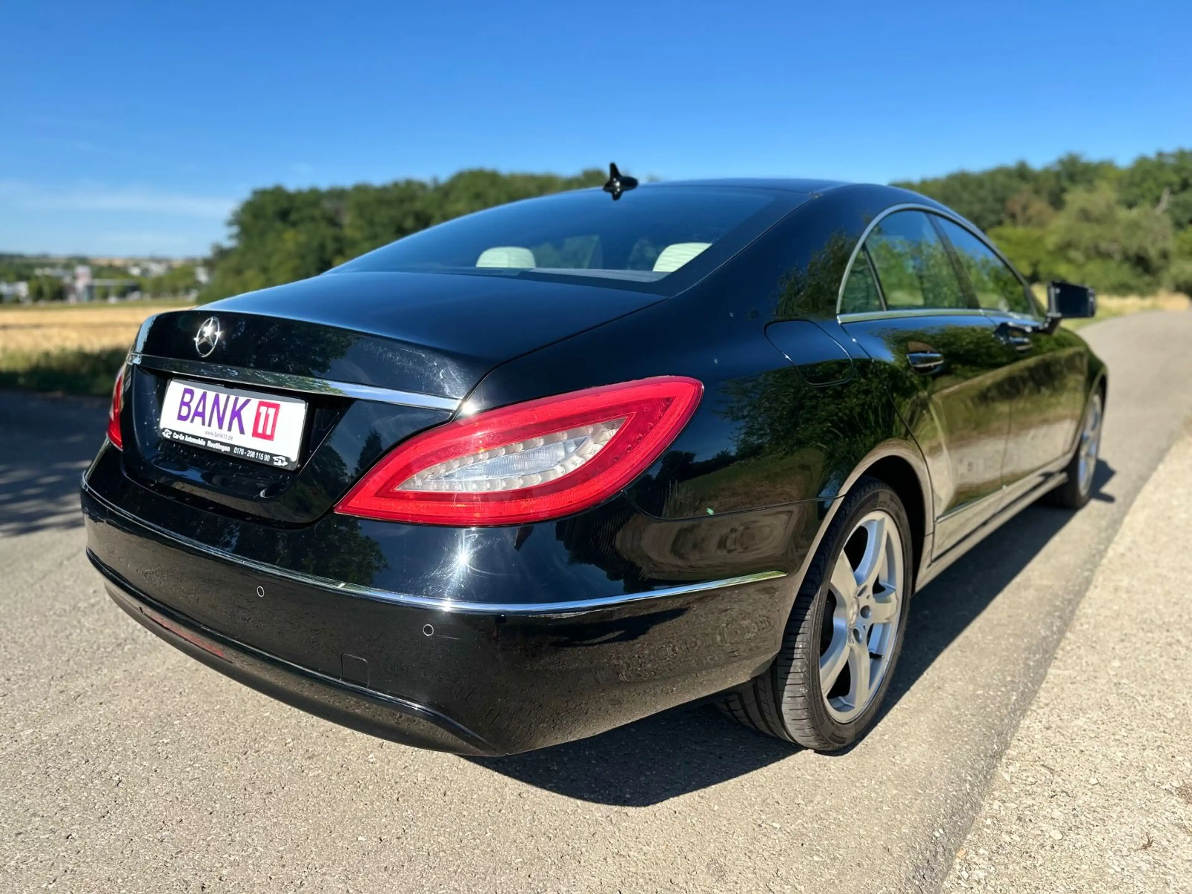 Mercedes-Benz CLS 350 CDI*LED*SHZ*Temp*Leder*PDC*Navi*Sport — photo 4